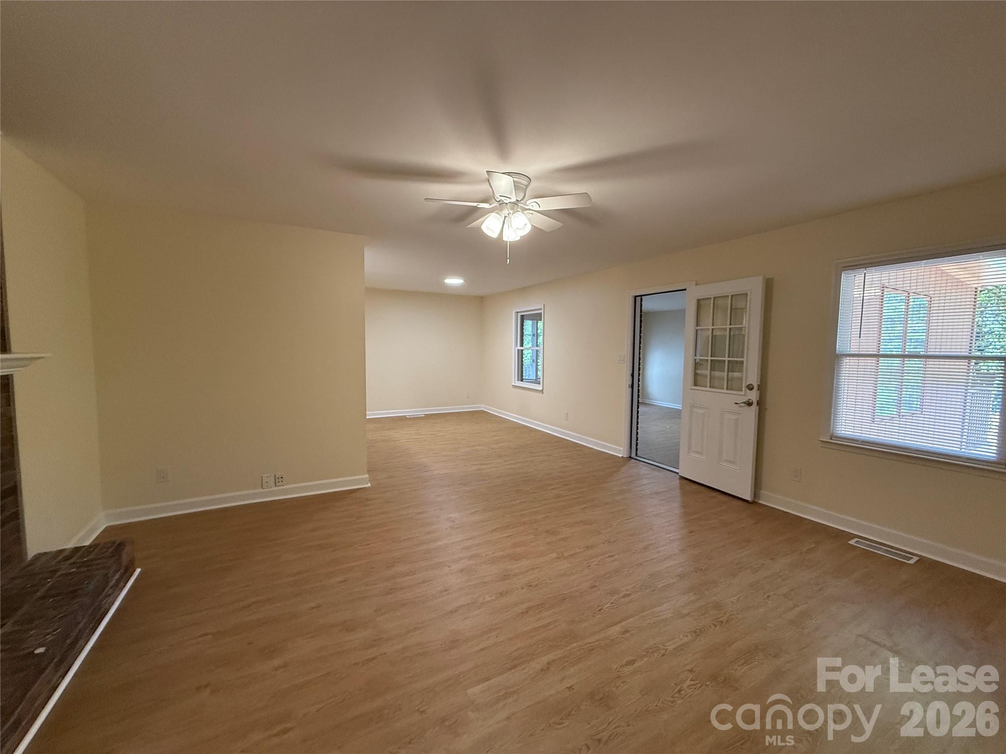 11909 Field Street Property Photo 7