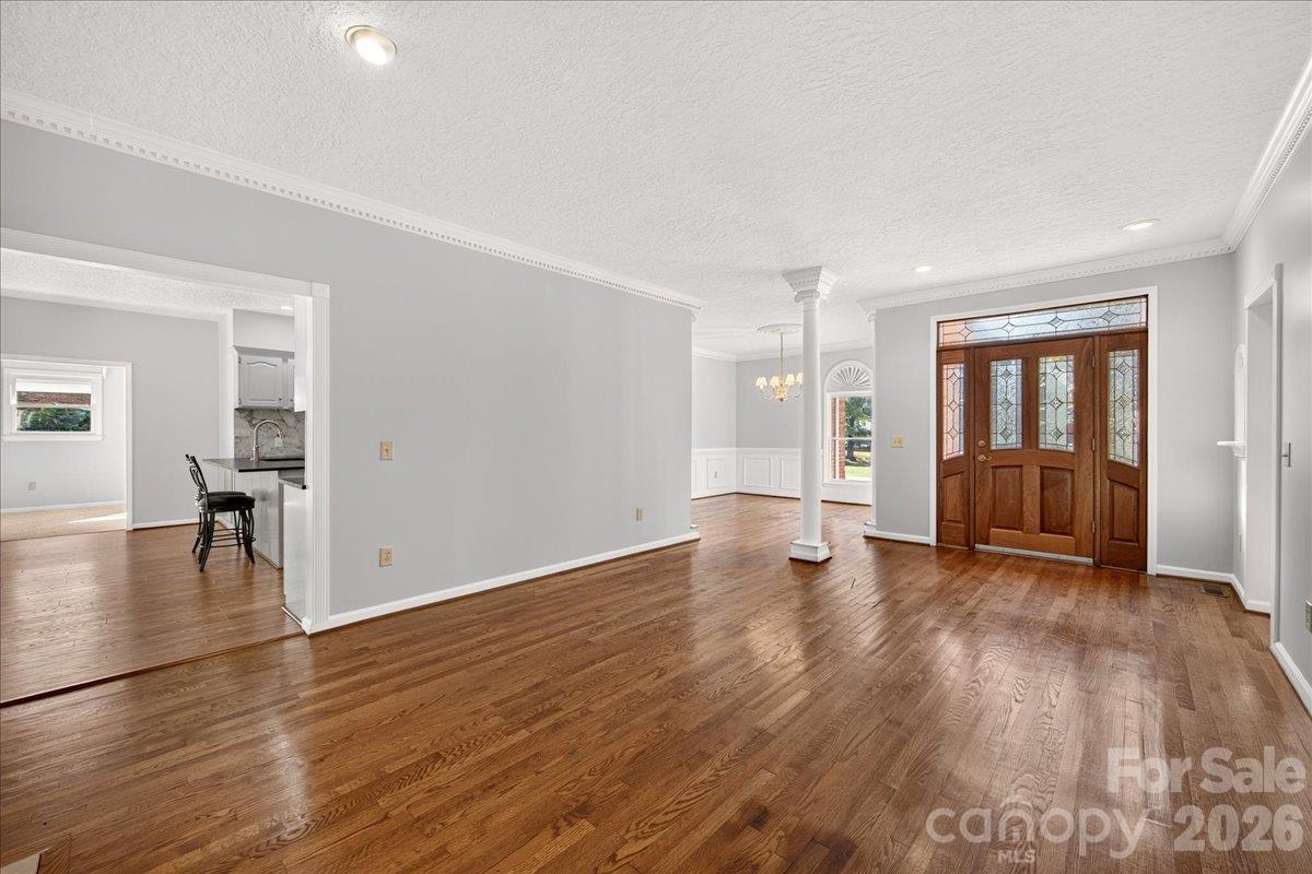 8636 Sherrills Creek Drive Property Photo 9