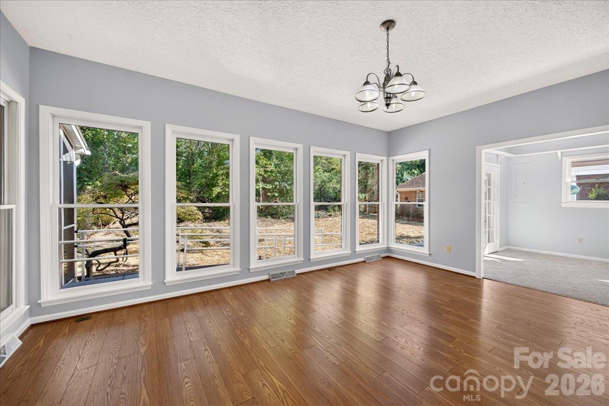 8636 Sherrills Creek Drive Property Photo 20