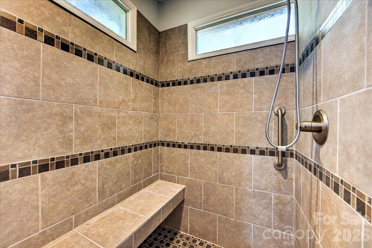 8636 Sherrills Creek Drive Property Photo 28