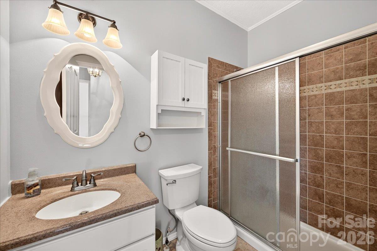 8636 Sherrills Creek Drive Property Photo 32
