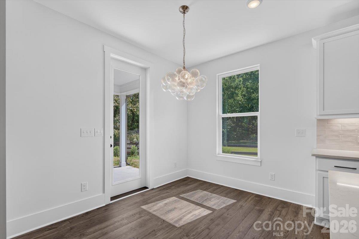 4927 Potter Road Property Photo 12