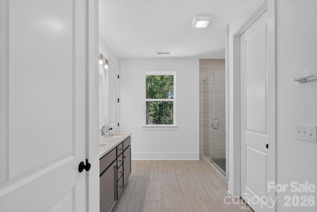 4927 Potter Road Property Photo 32
