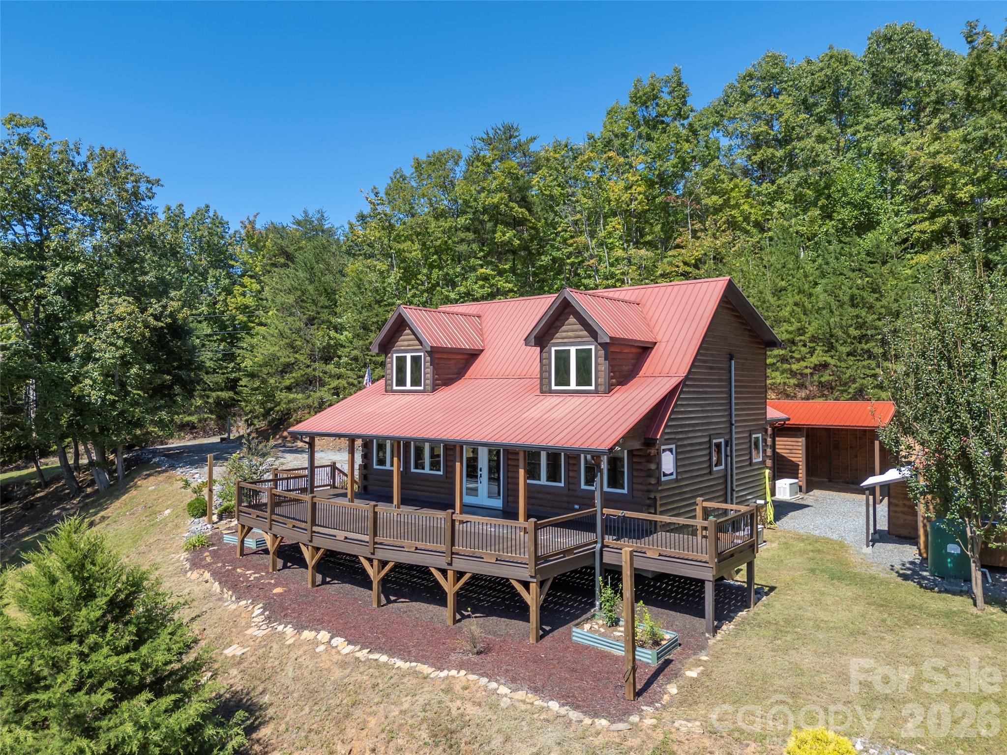 642 Mountain Lookout Drive Property Photo 7