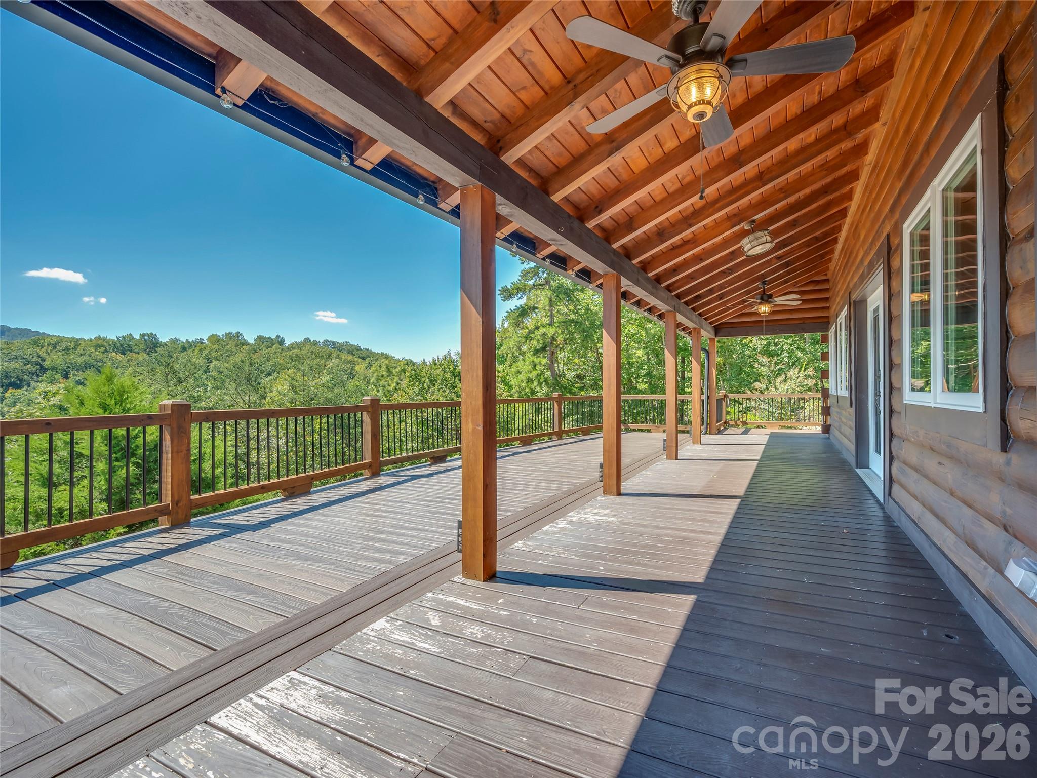 642 Mountain Lookout Drive Property Photo 13