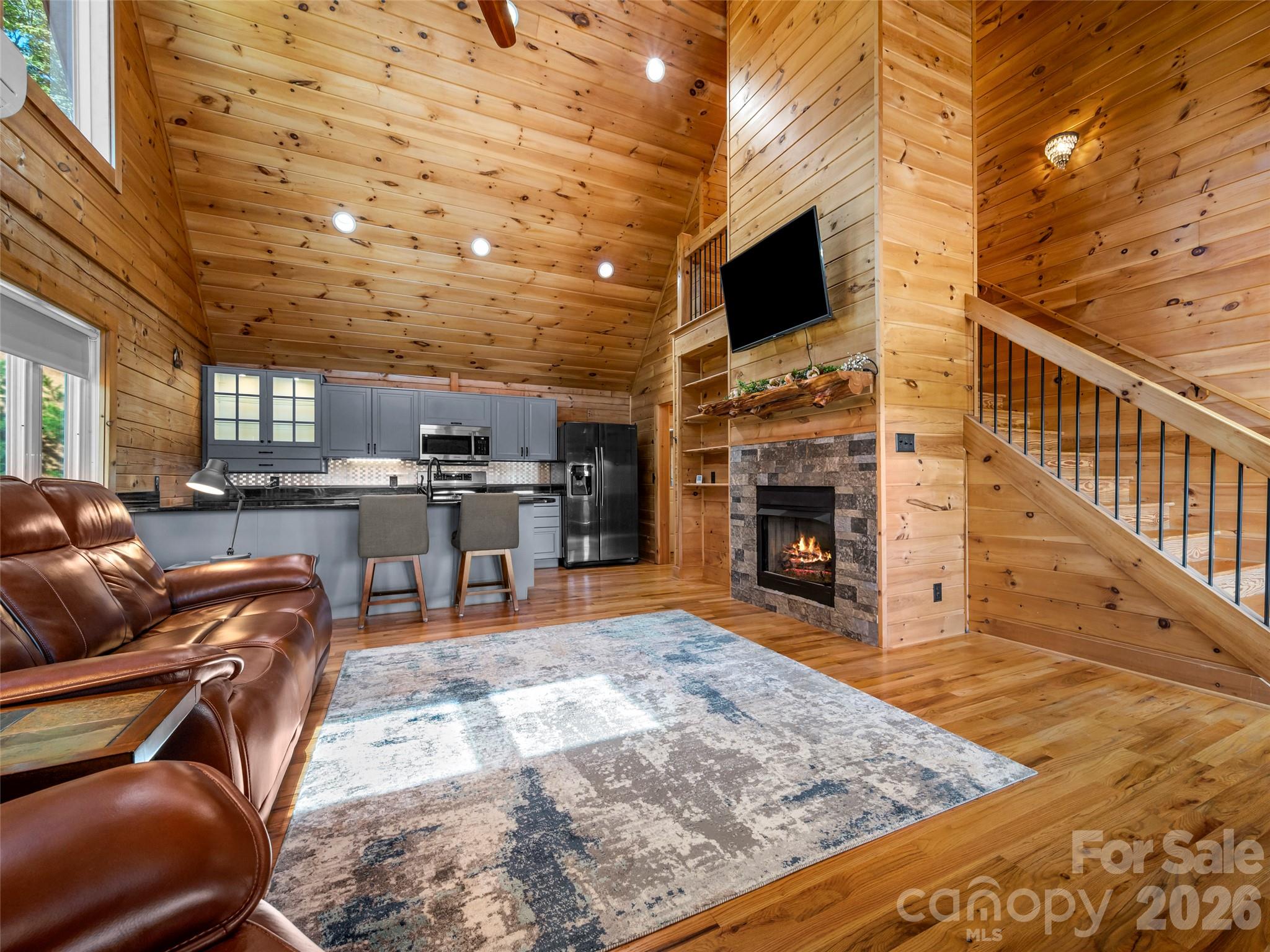 642 Mountain Lookout Drive Property Photo 16