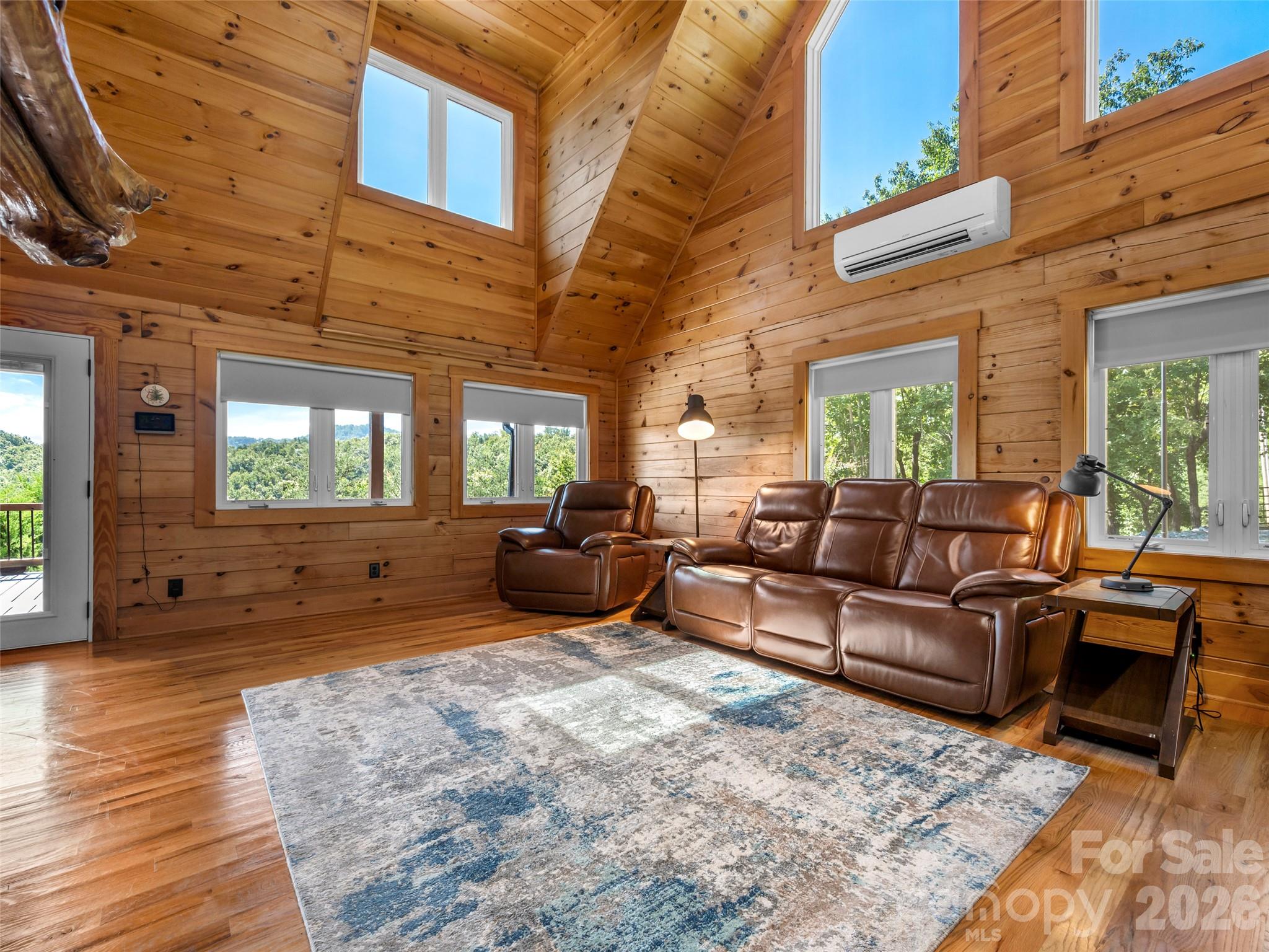 642 Mountain Lookout Drive Property Photo 18