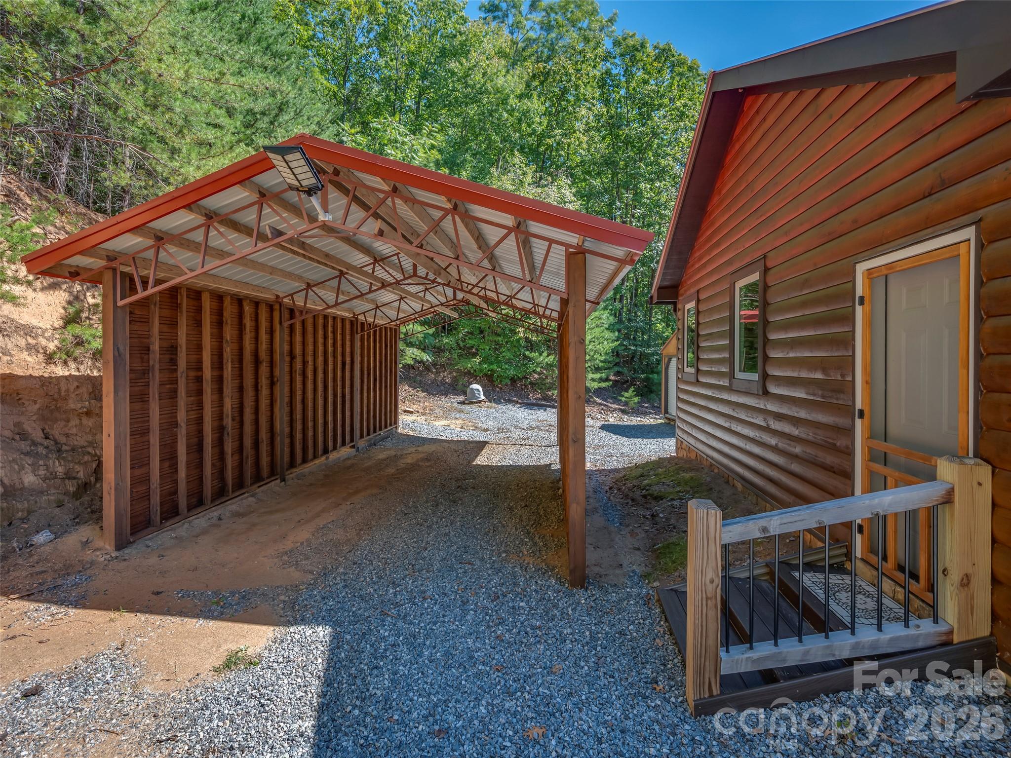 642 Mountain Lookout Drive Property Photo 41