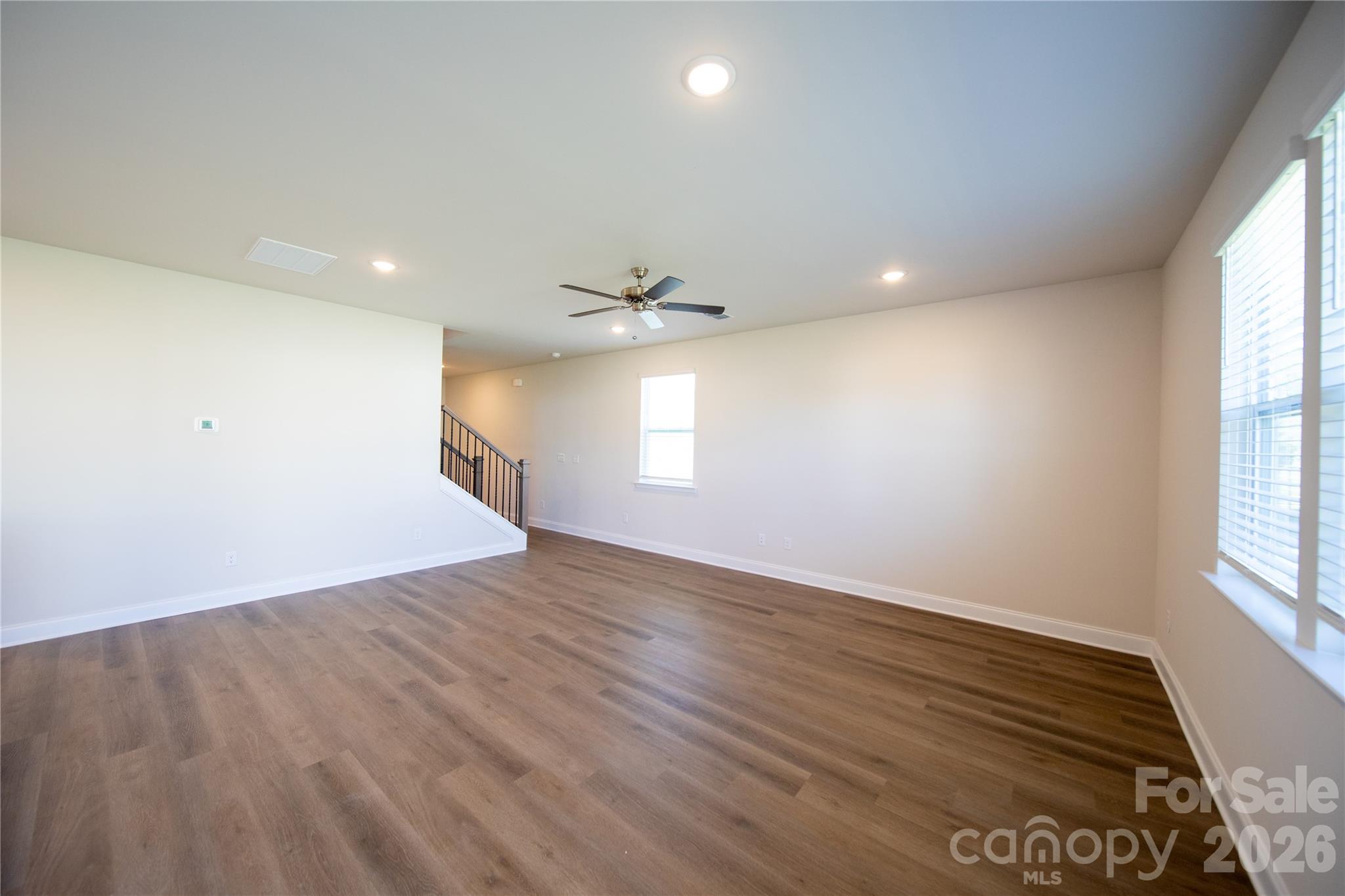 539 Larragan Drive Property Photo 3