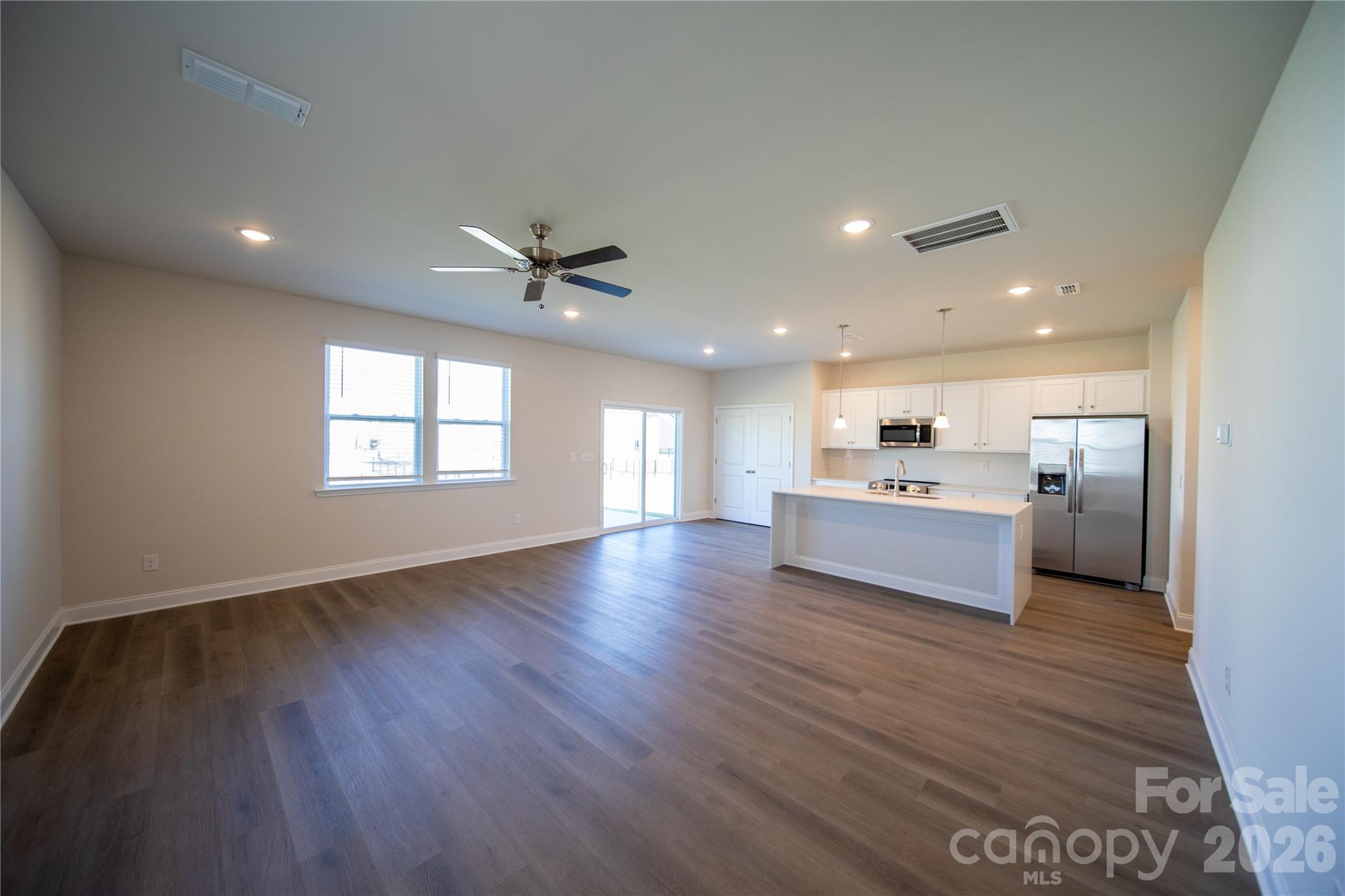 539 Larragan Drive Property Photo 5