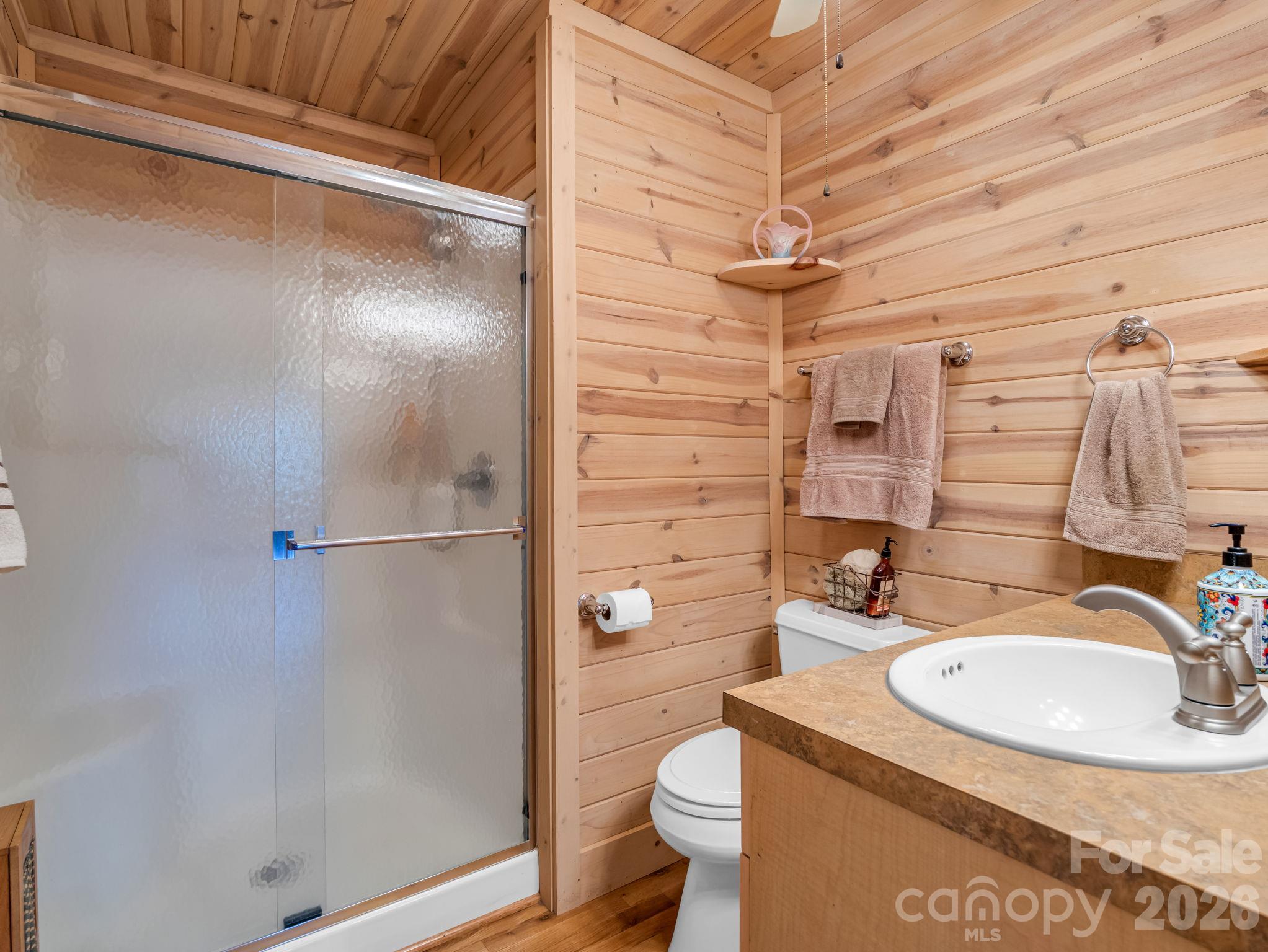 762 Valley View Drive Property Photo 21