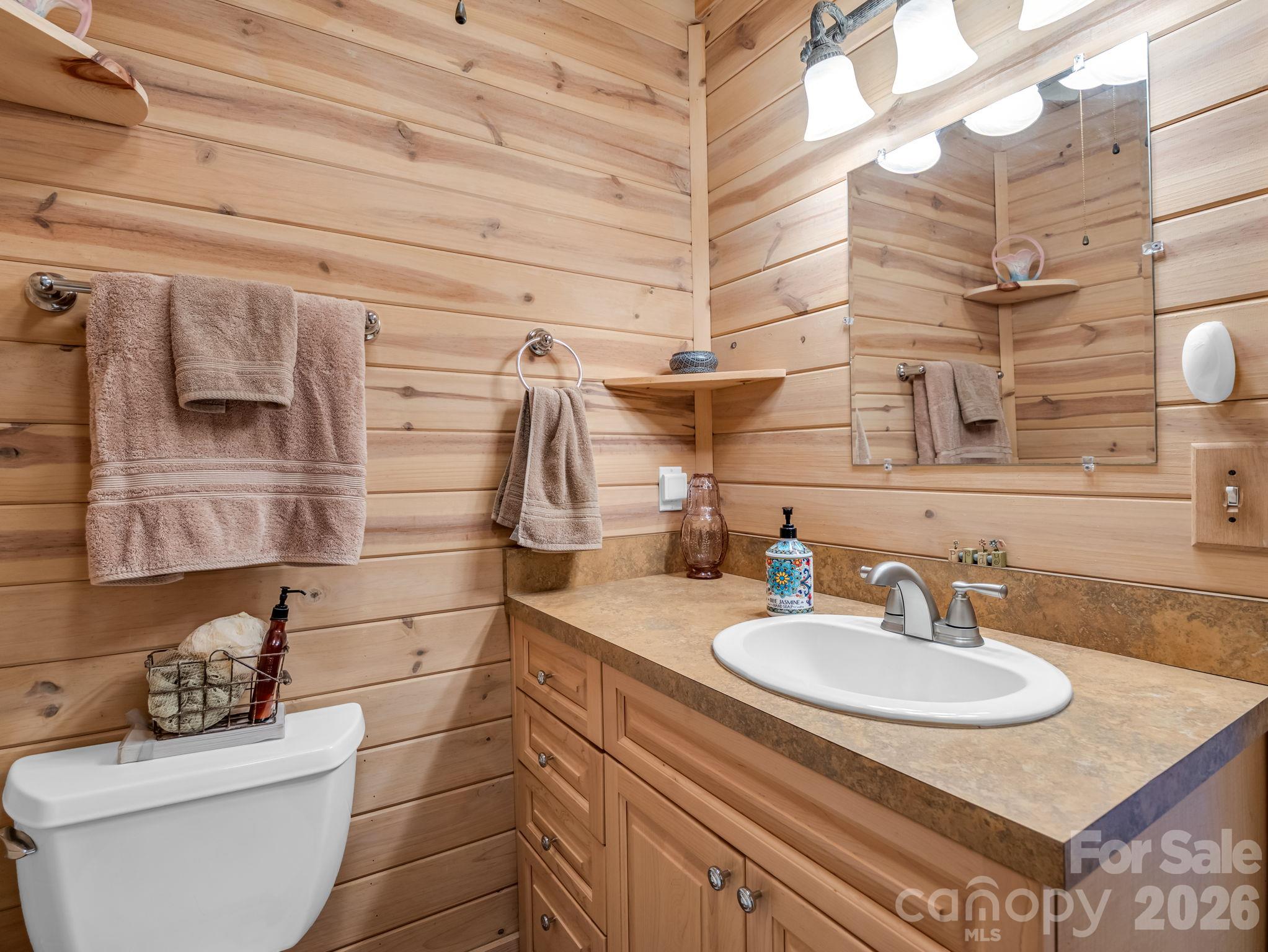 762 Valley View Drive Property Photo 22
