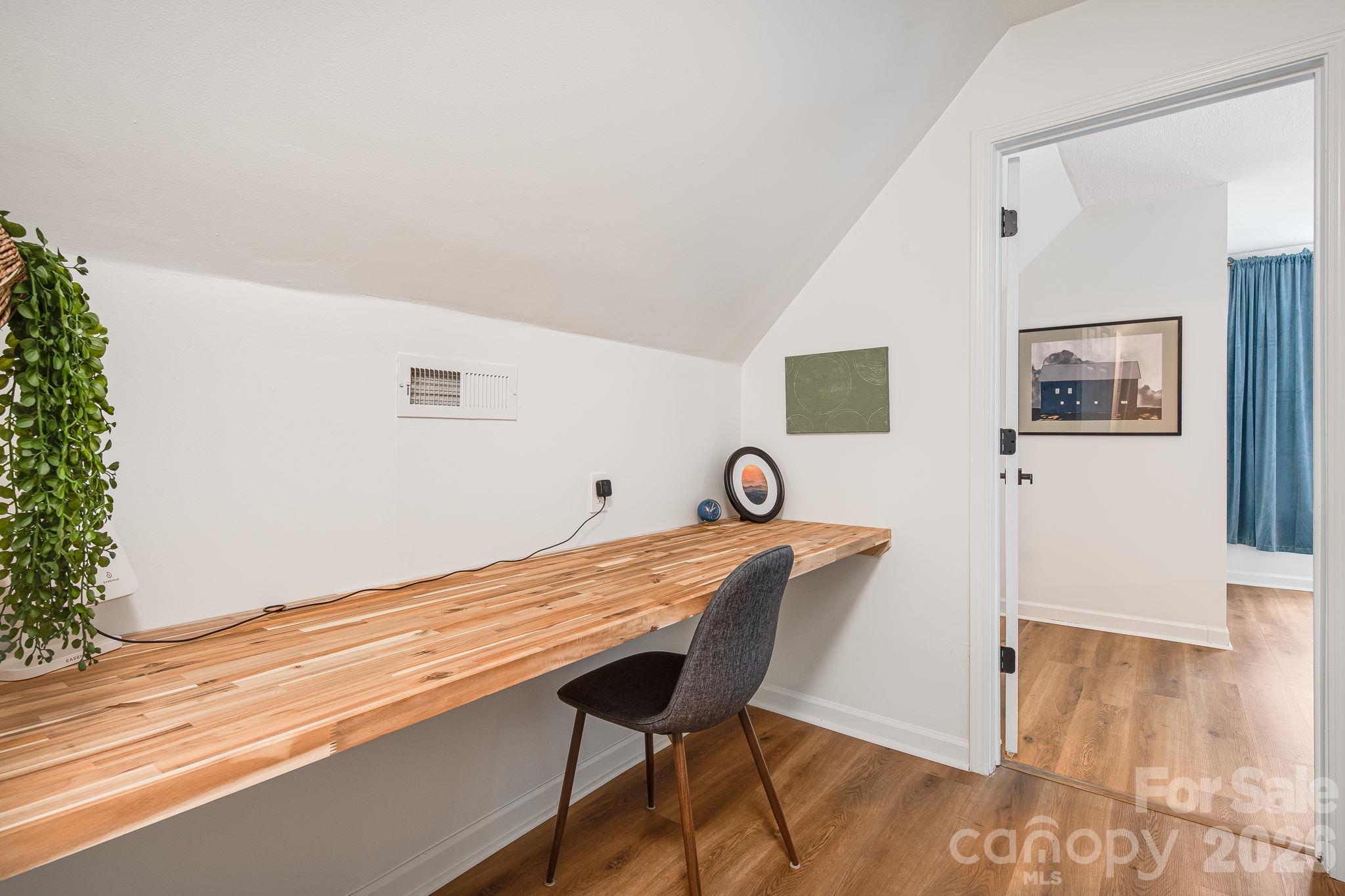 101 Mcfalls Road Property Photo 28