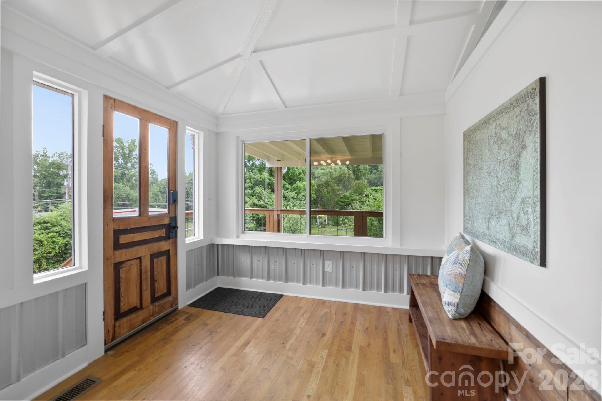 2252 Riceville Road 1 Property Photo 8