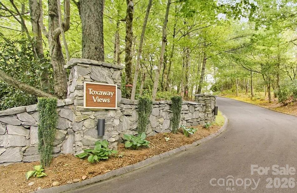 73 Toxaway Views Drive 304 Property Photo 34
