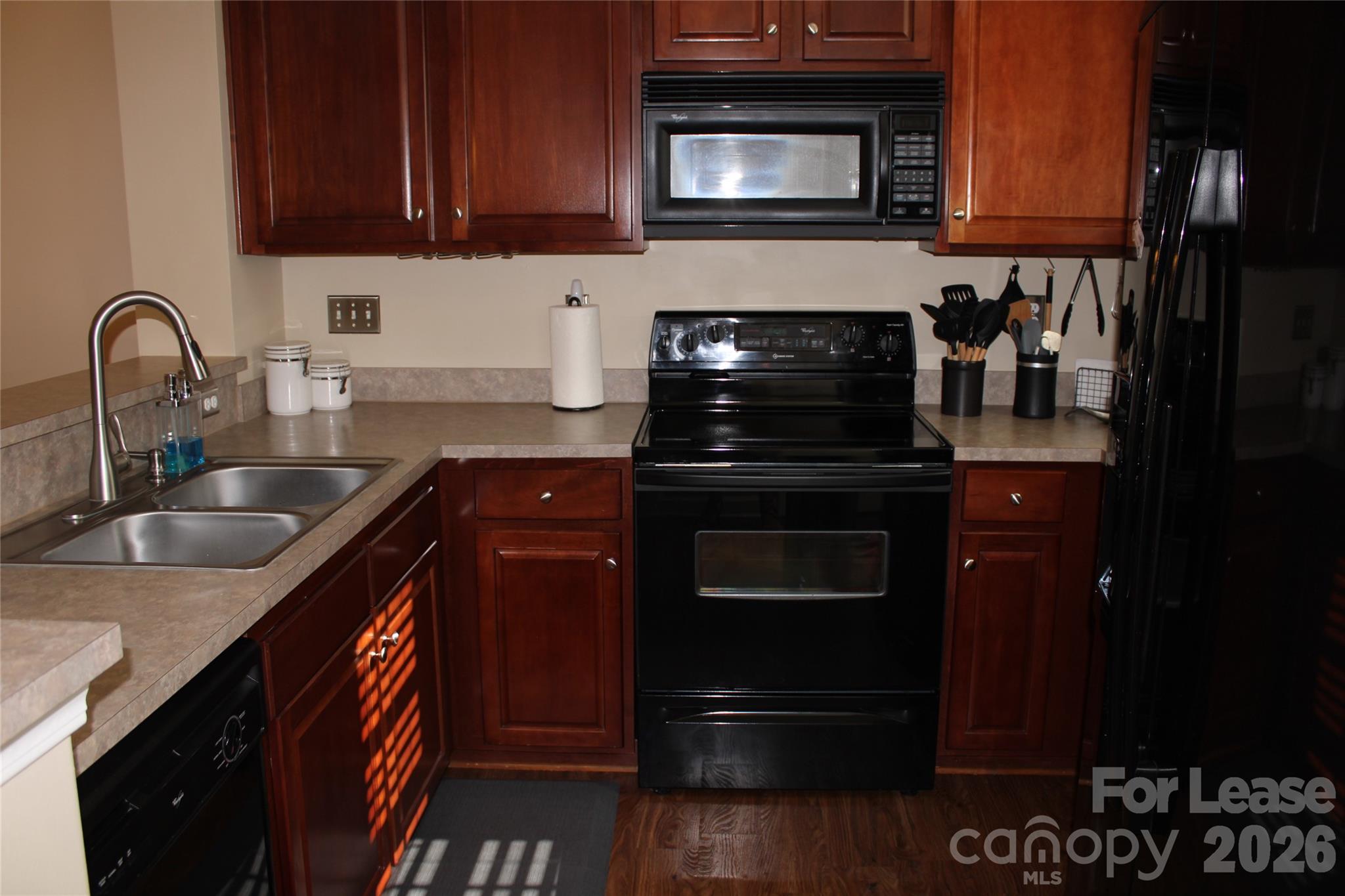 13708 Anthea Lane Property Photo 2