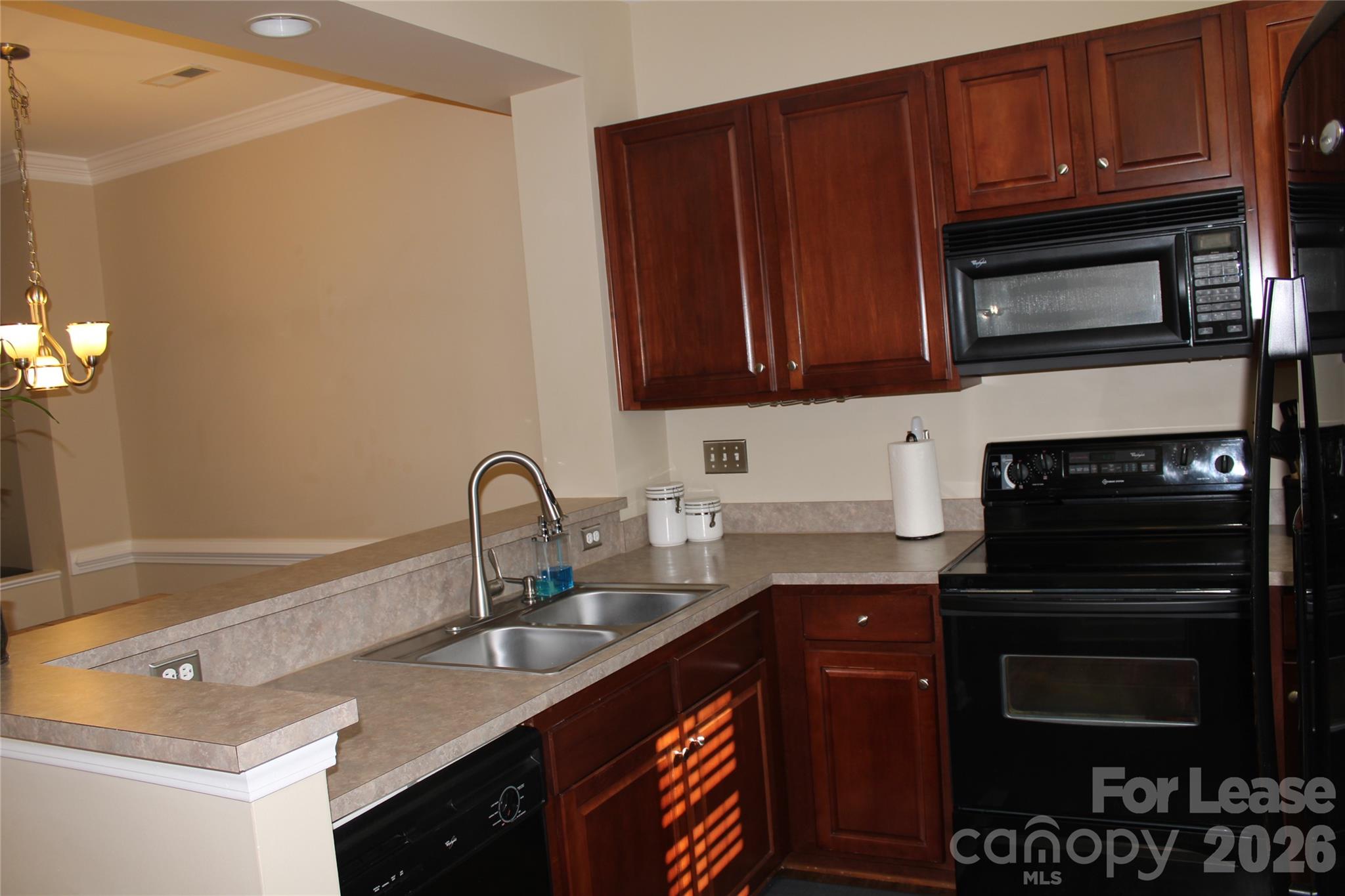 13708 Anthea Lane Property Photo 3