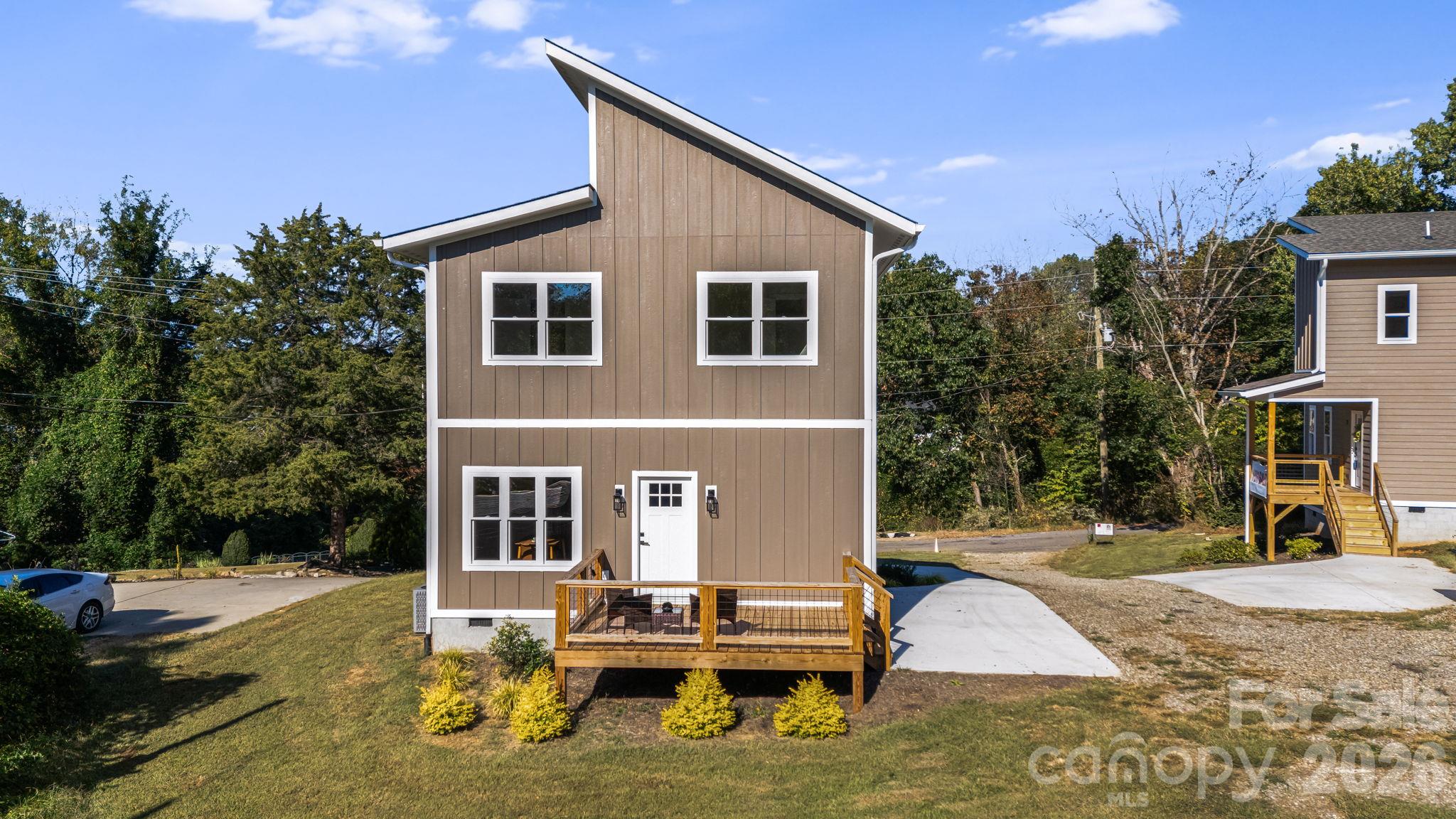 31 Elkwood Avenue Property Photo 4