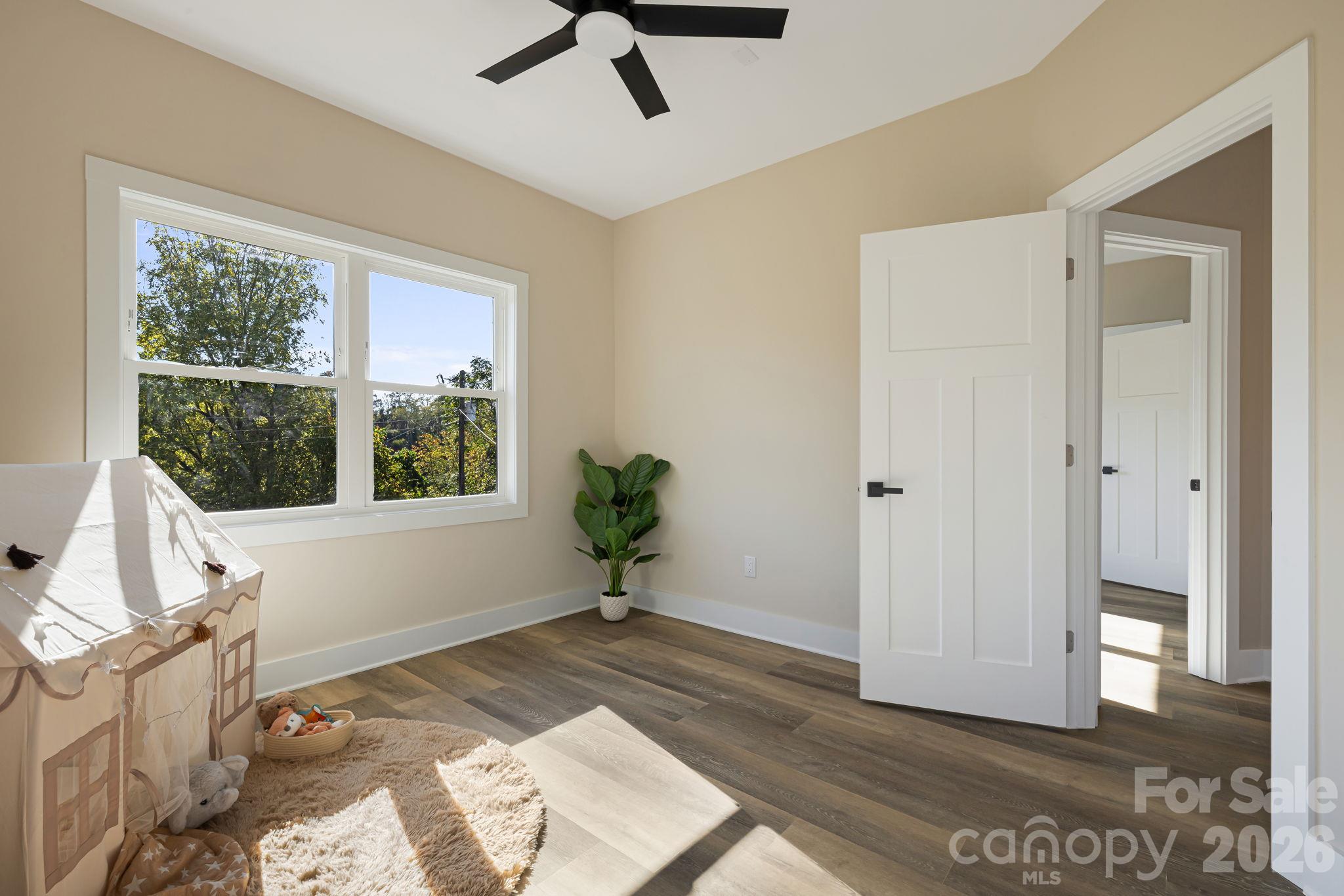 31 Elkwood Avenue Property Photo 31