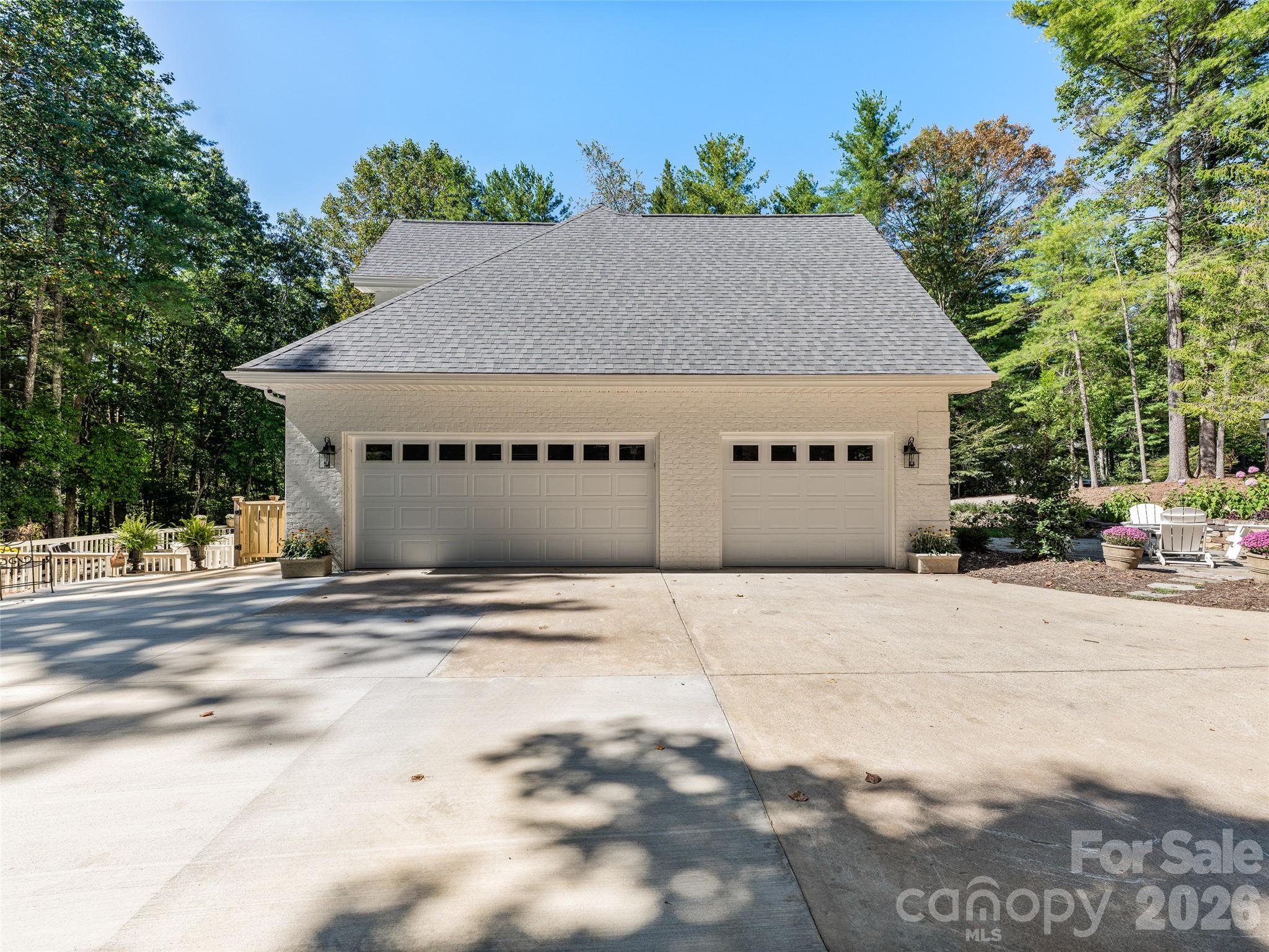 12 Dunnwoody Drive Property Photo 44