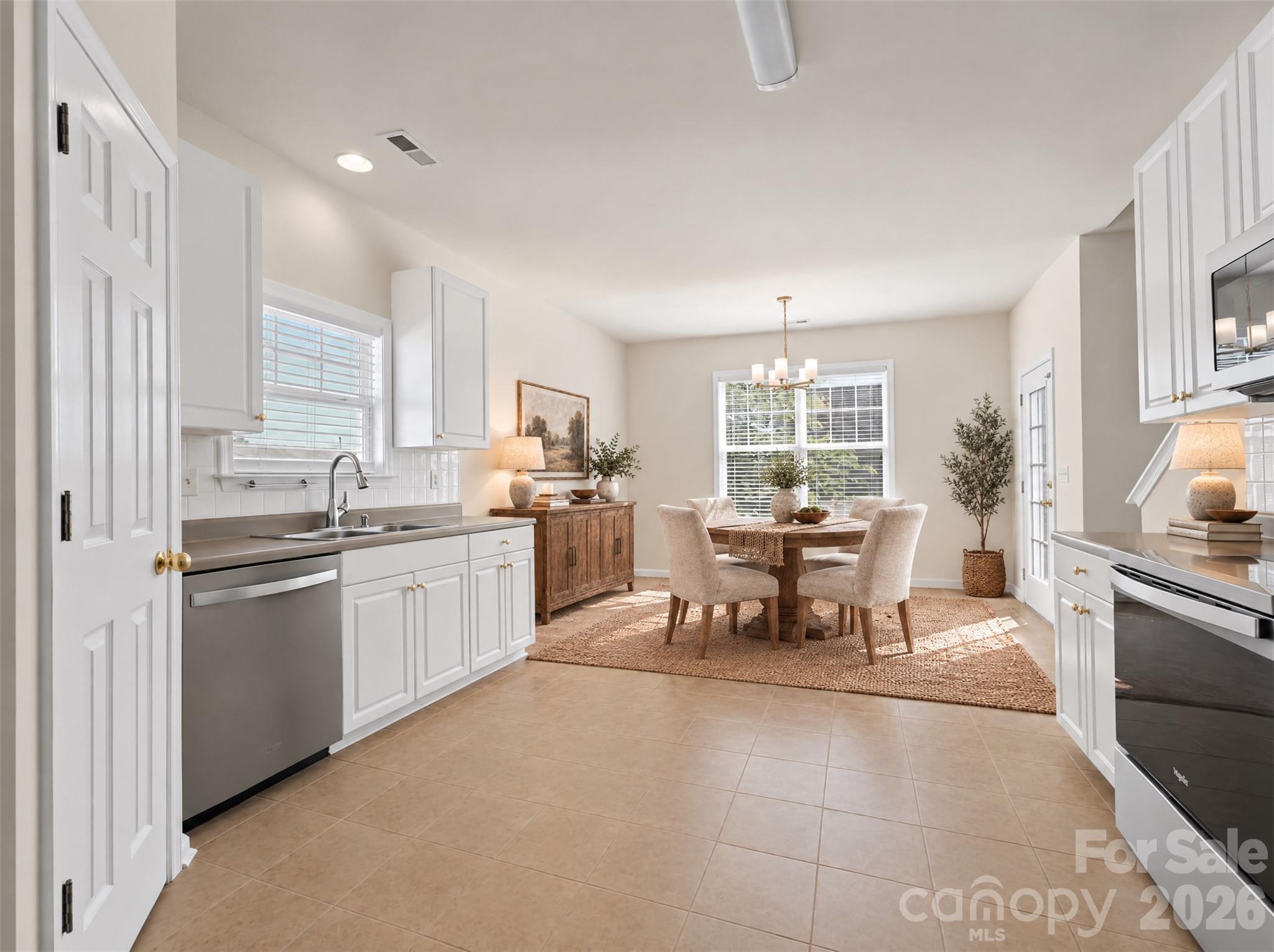 15 Chowan Drive Property Photo 9
