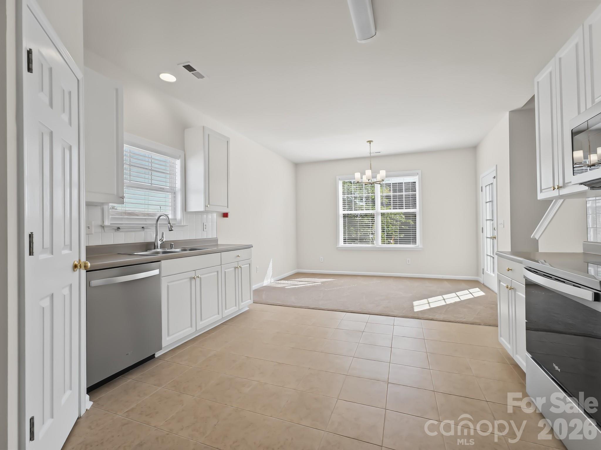 15 Chowan Drive Property Photo 10