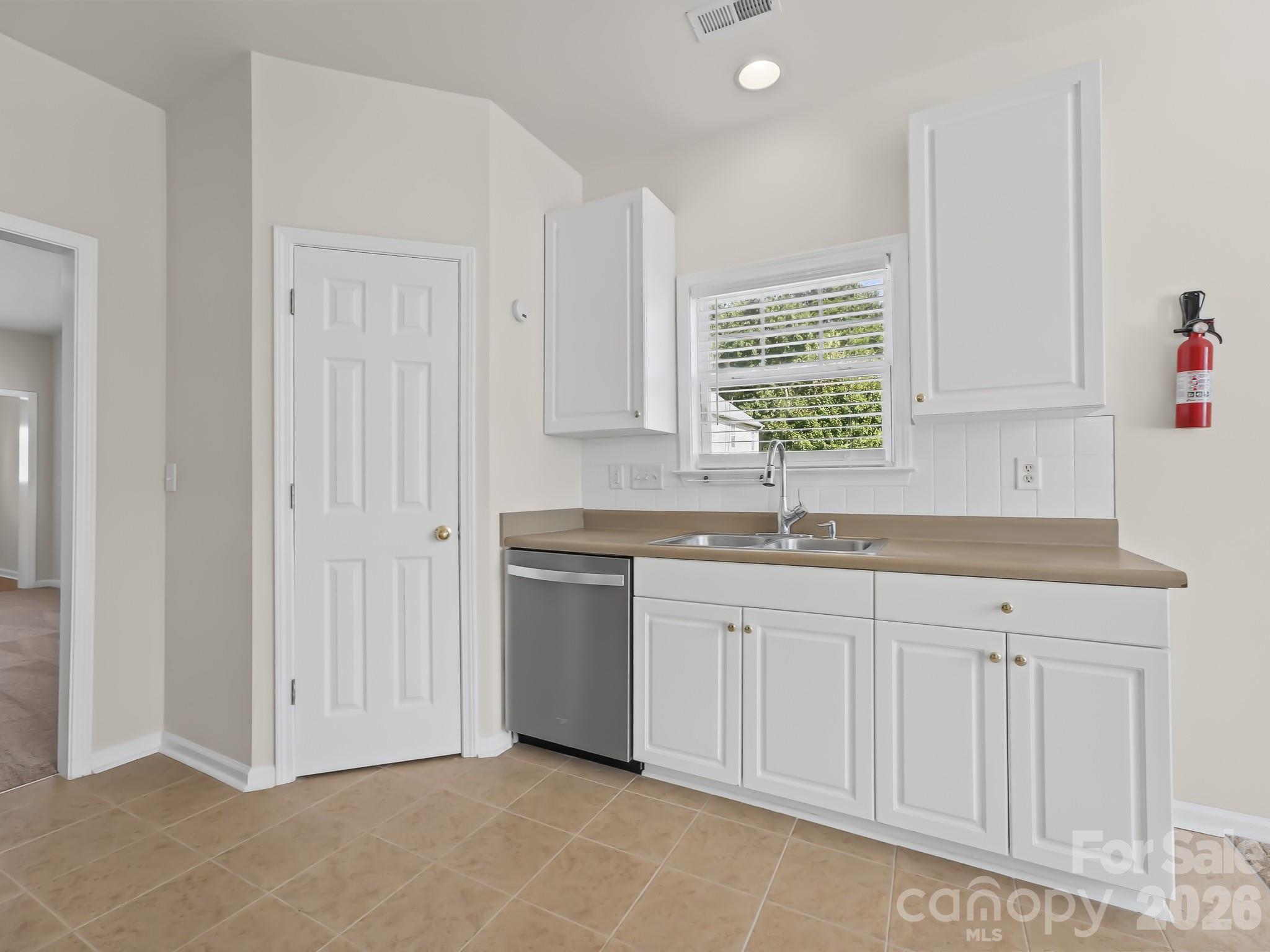 15 Chowan Drive Property Photo 12