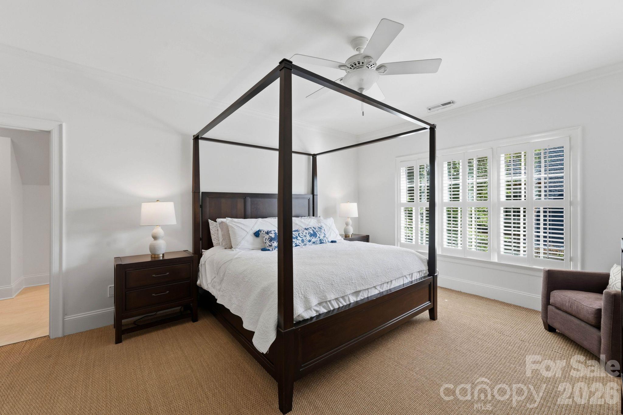2419 Overhill Road Property Photo 33