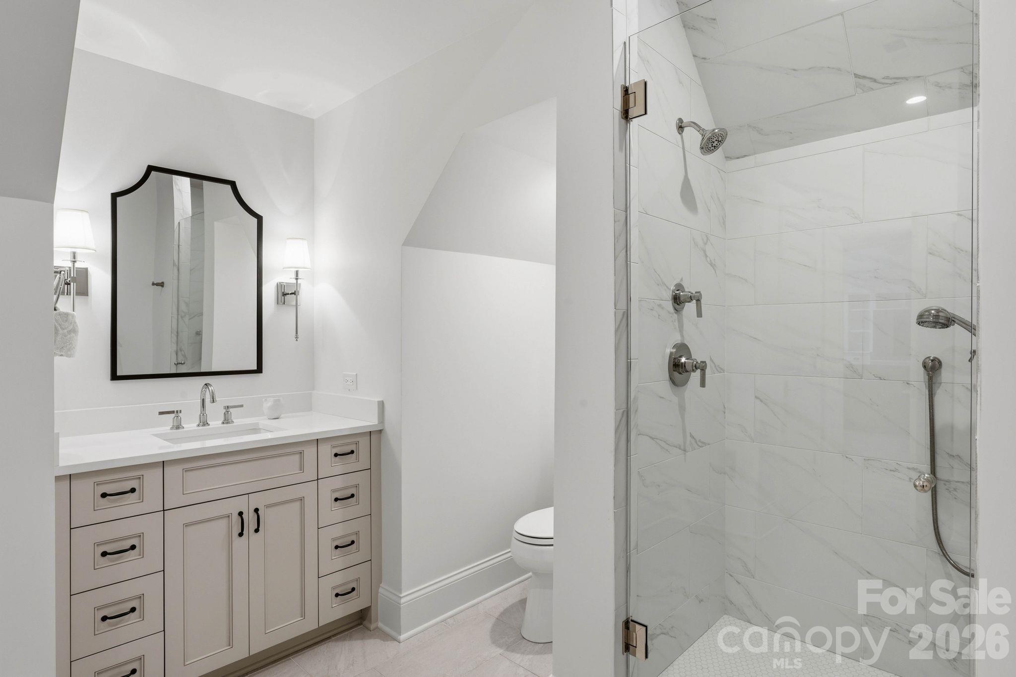 2419 Overhill Road Property Photo 34
