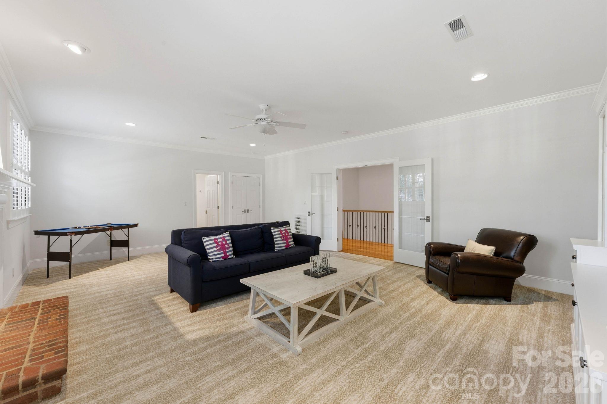2419 Overhill Road Property Photo 43