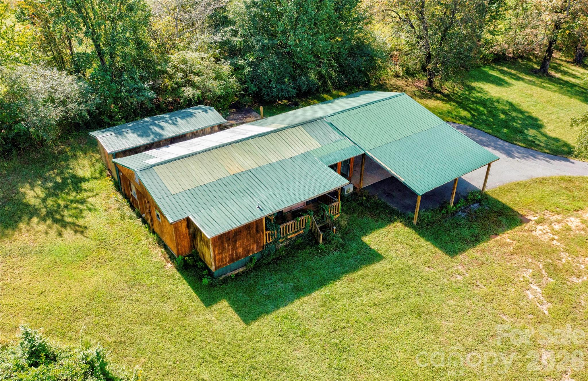 5542 Casar Road Property Photo 10