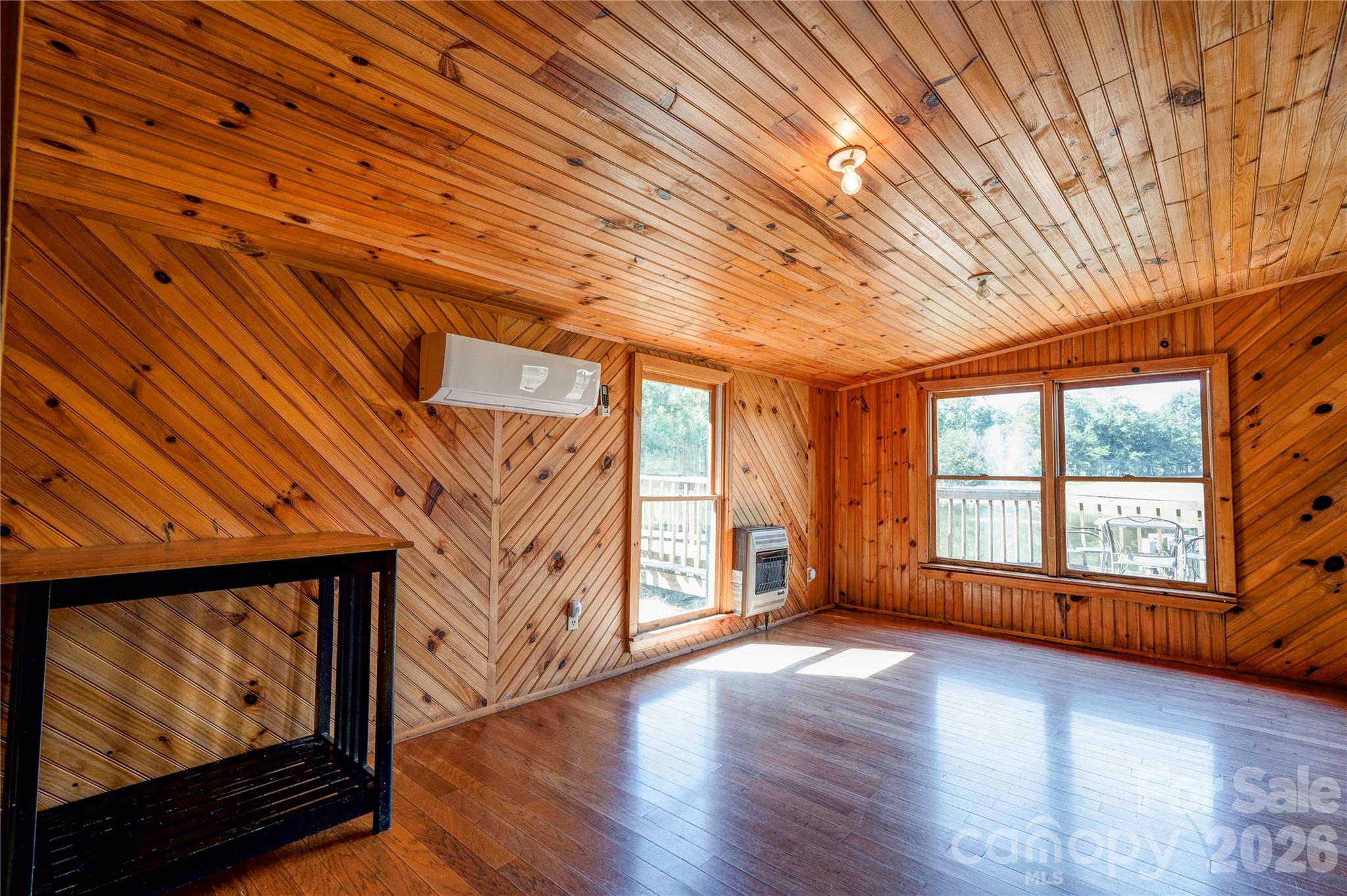 5542 Casar Road Property Photo 27