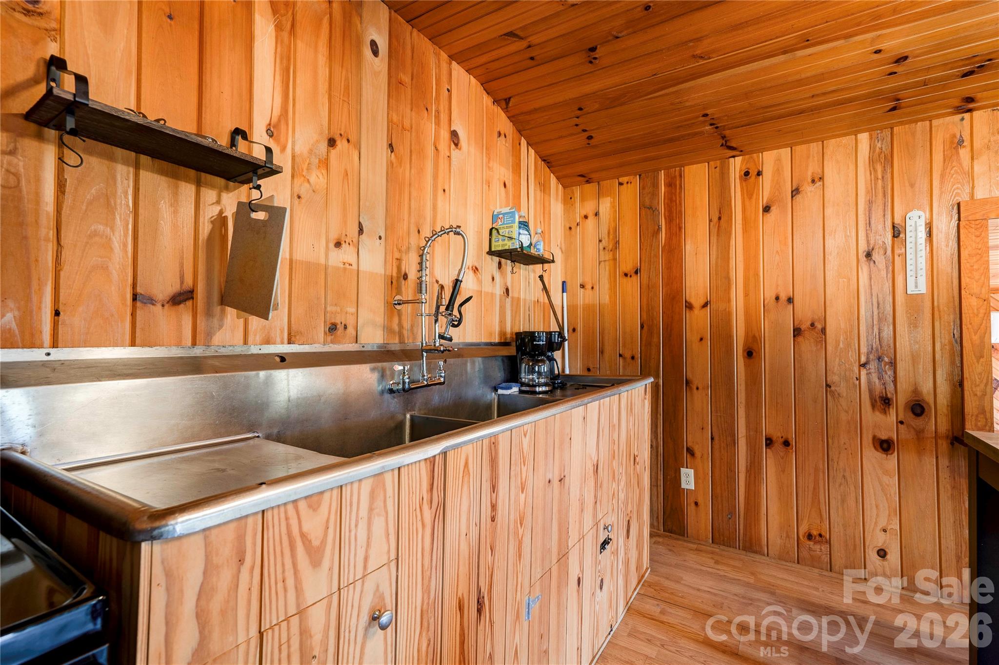 5542 Casar Road Property Photo 33