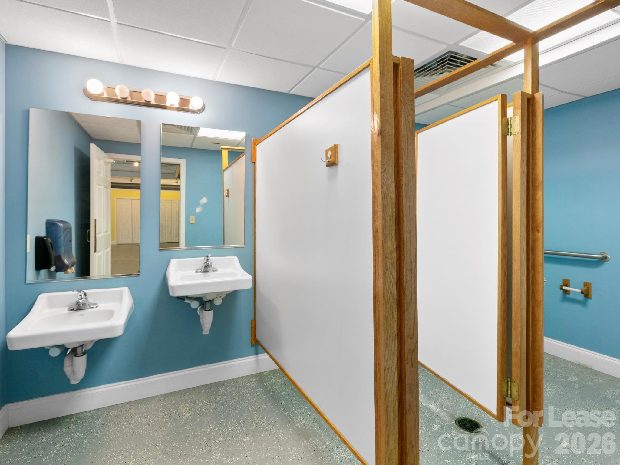 3 Science Of Mind Way Property Photo 22