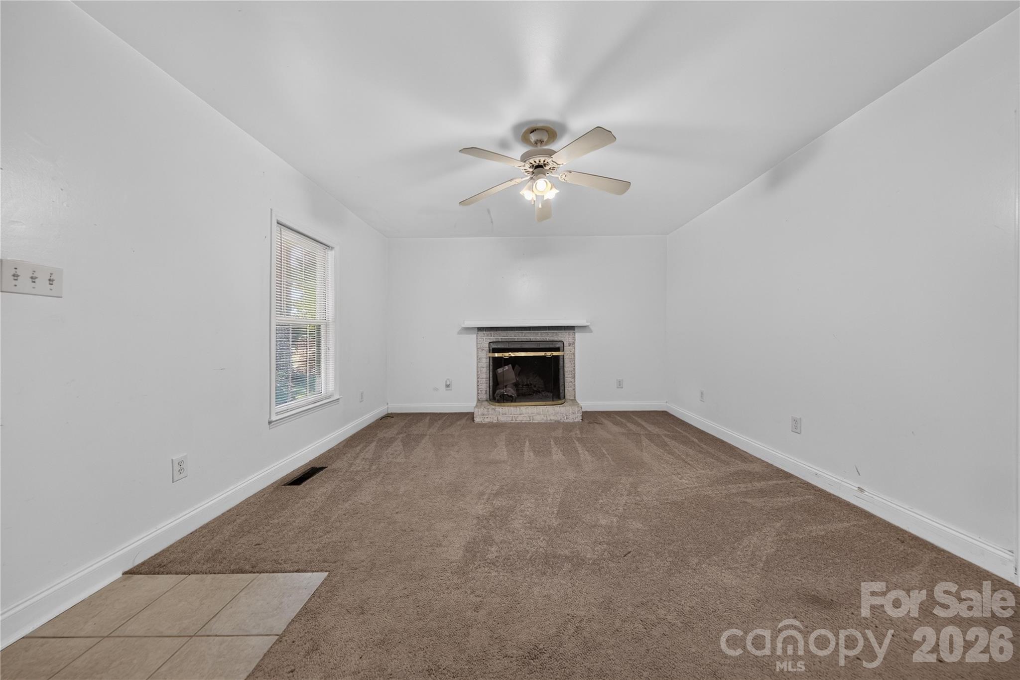 7572 Charlotte Highway Property Photo 3