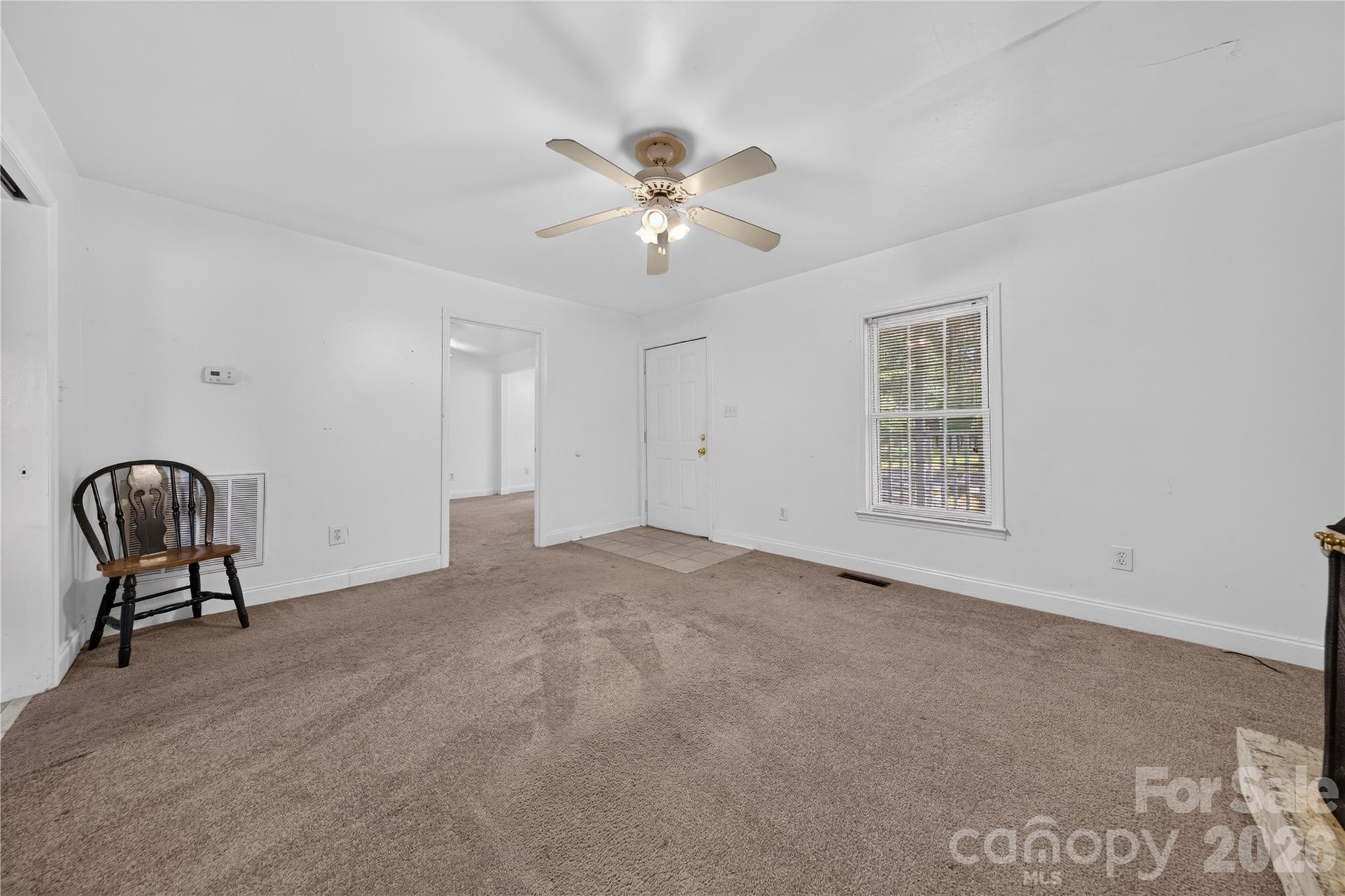 7572 Charlotte Highway Property Photo 5