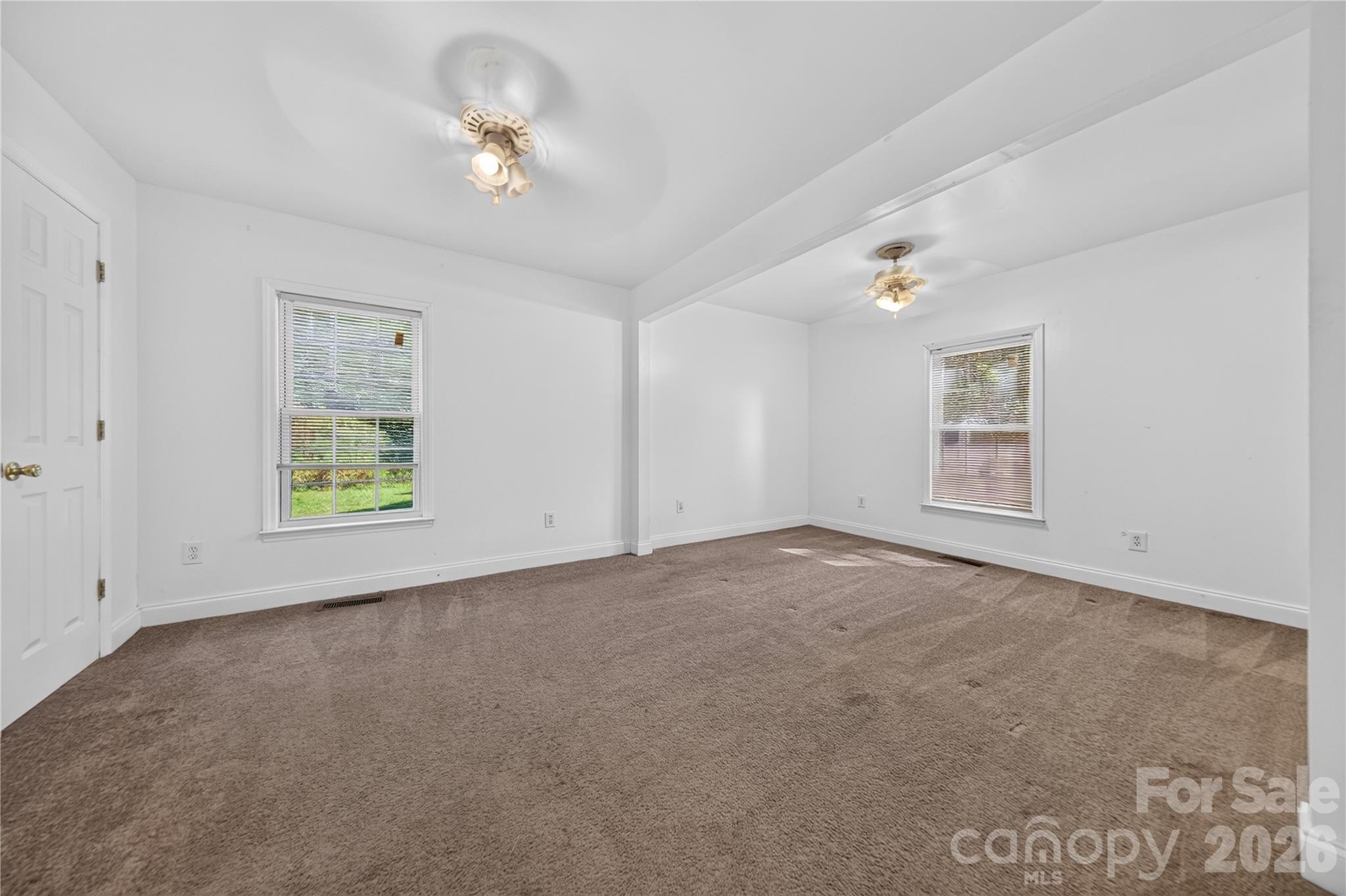 7572 Charlotte Highway Property Photo 11