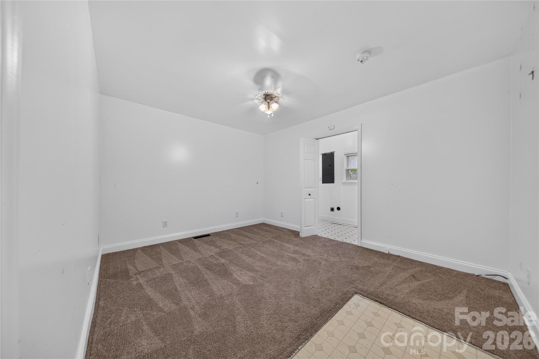 7572 Charlotte Highway Property Photo 18