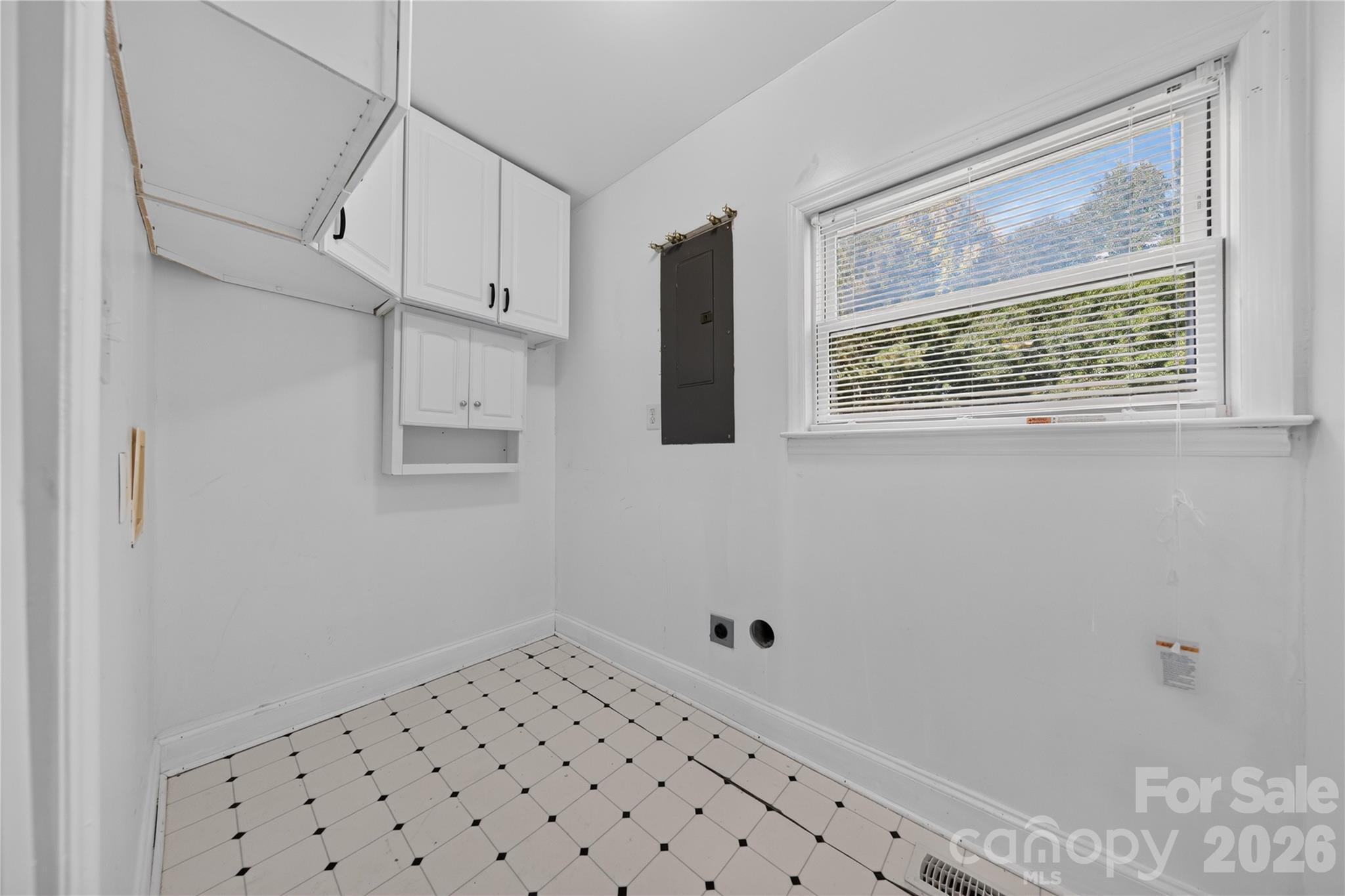 7572 Charlotte Highway Property Photo 20