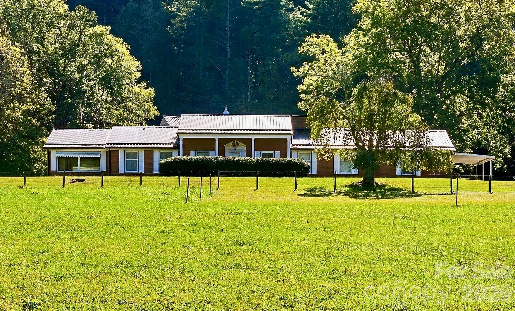 5810 Us 23 Highway Property Photo 1