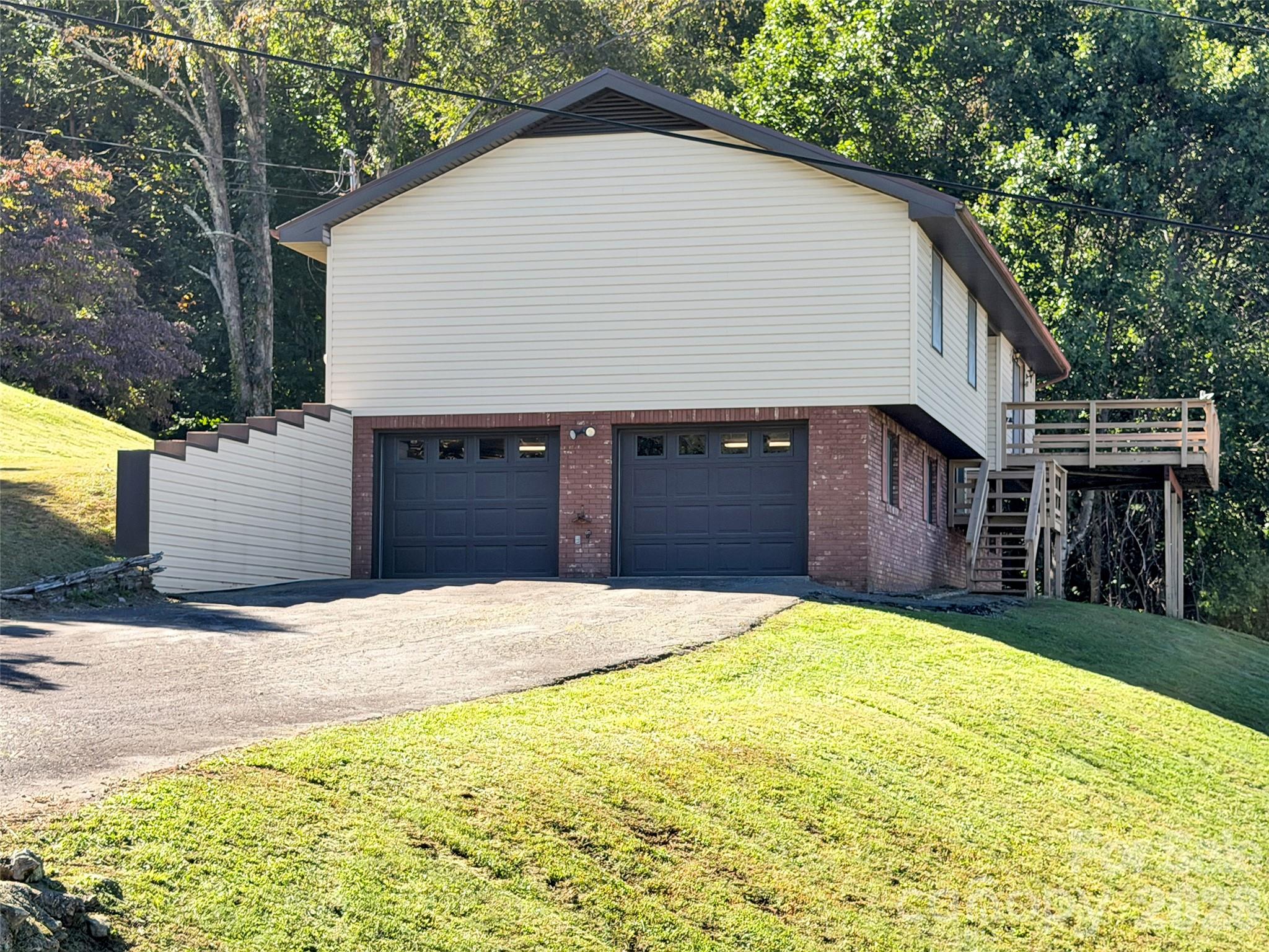 110 Atari Road Property Photo 36