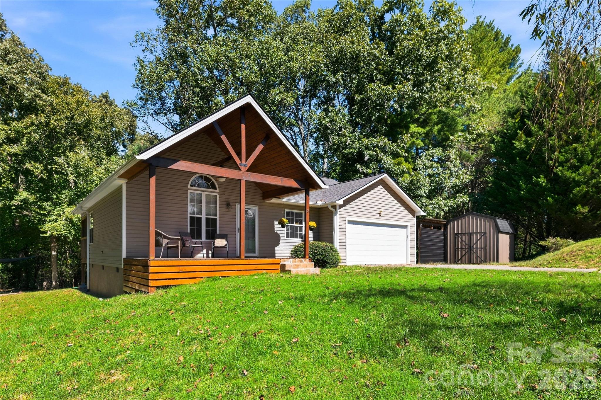 8 Maltese Lane Property Photo 1