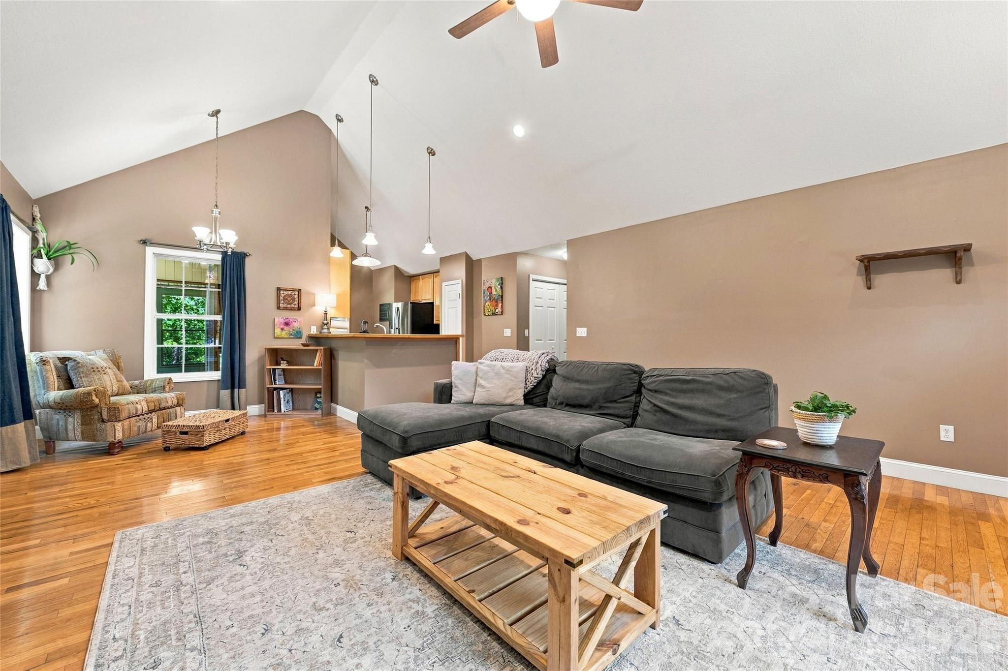 8 Maltese Lane Property Photo 2