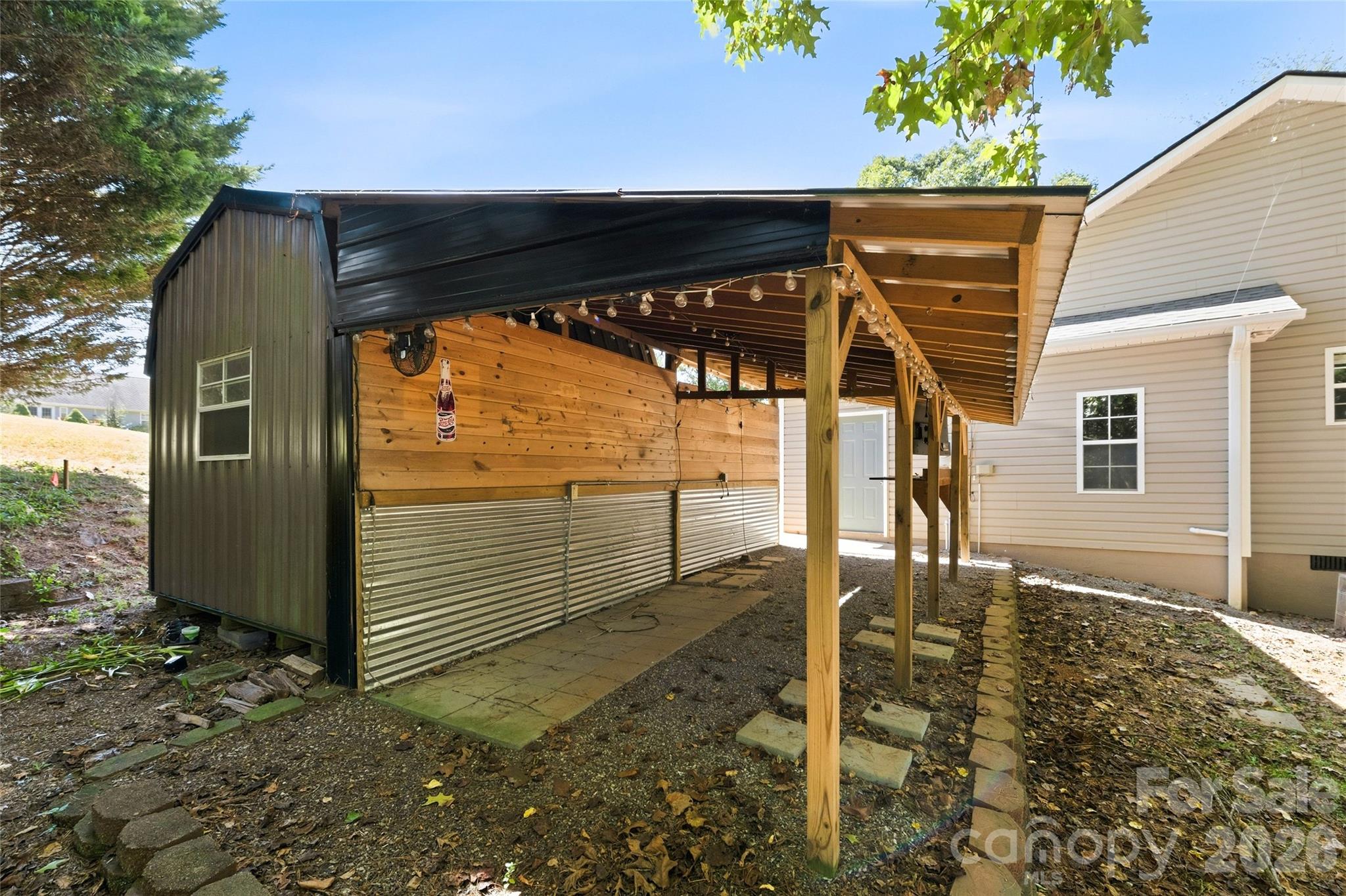 8 Maltese Lane Property Photo 16