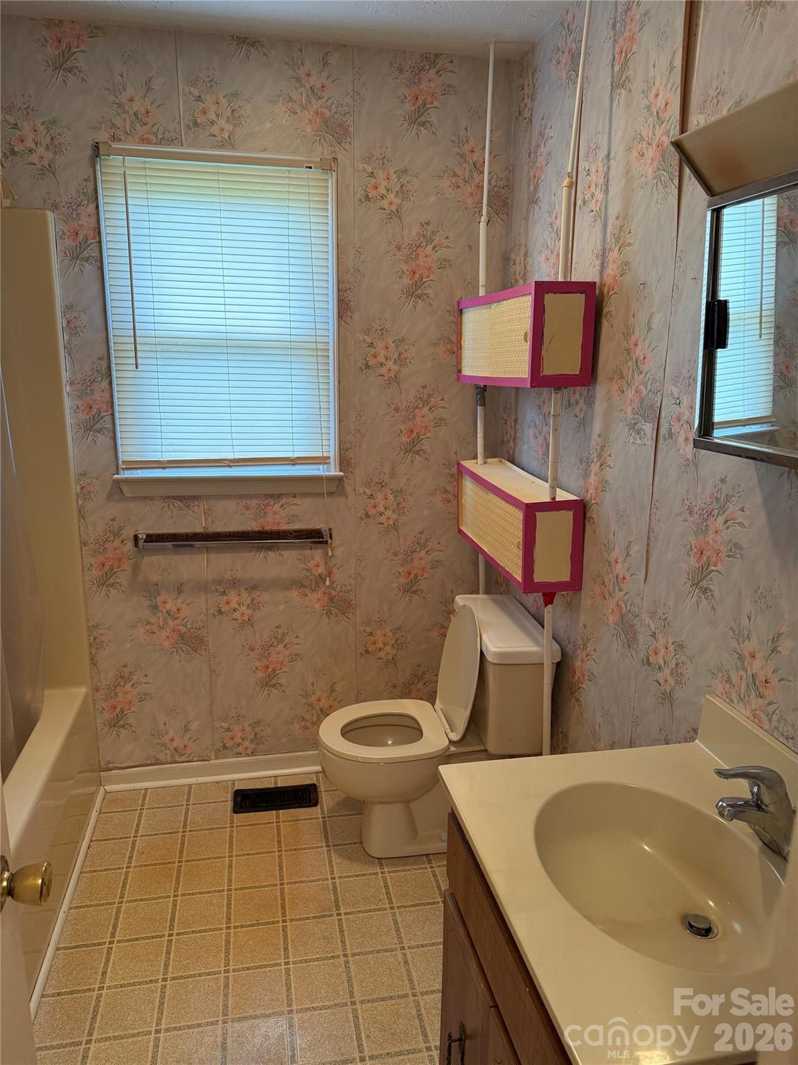 108 Brittain Drive Property Photo 25