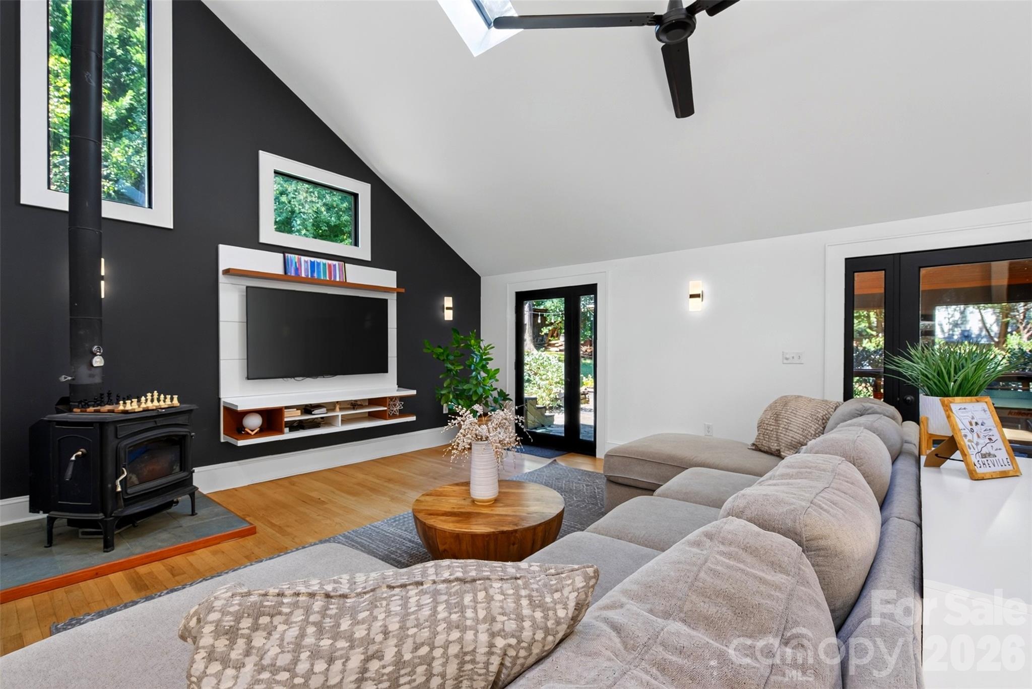 5 Inglewood Road Property Photo 13