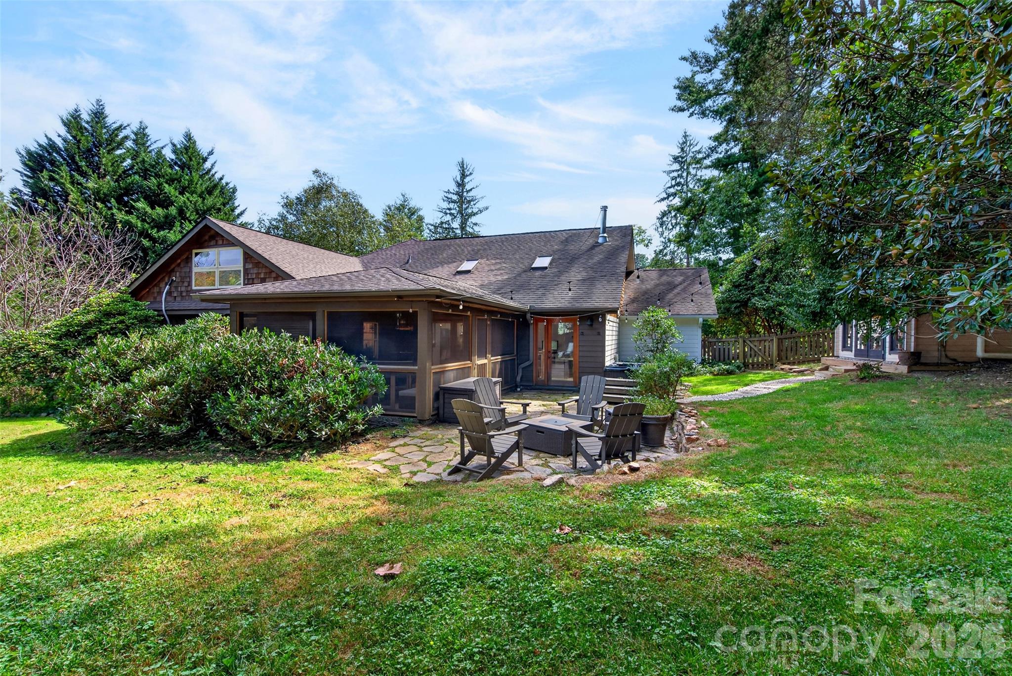 5 Inglewood Road Property Photo 35