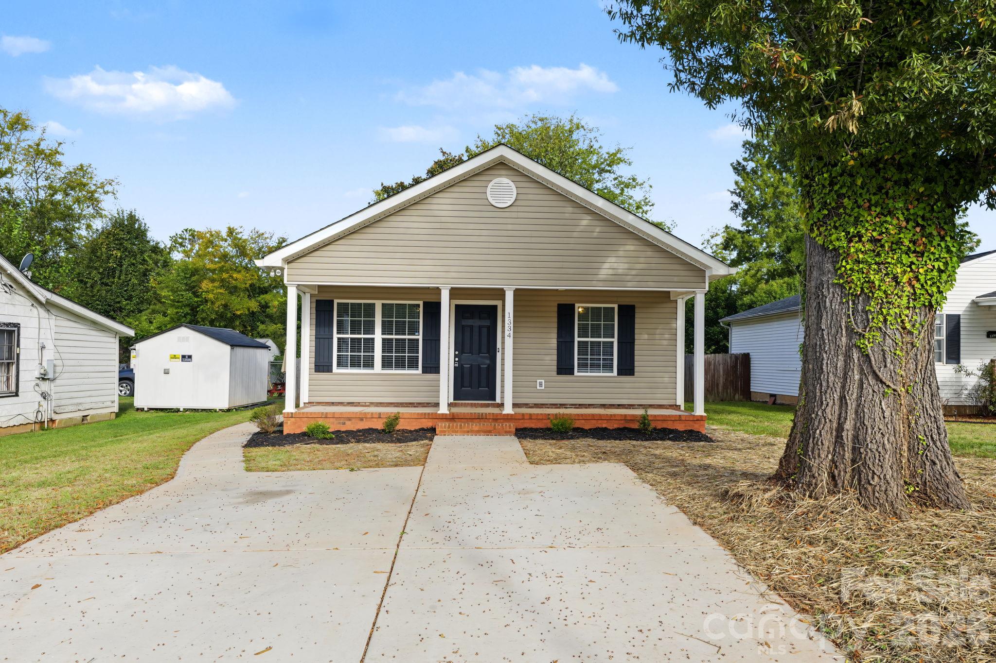 1334 Flint Hill Street Property Photo 1