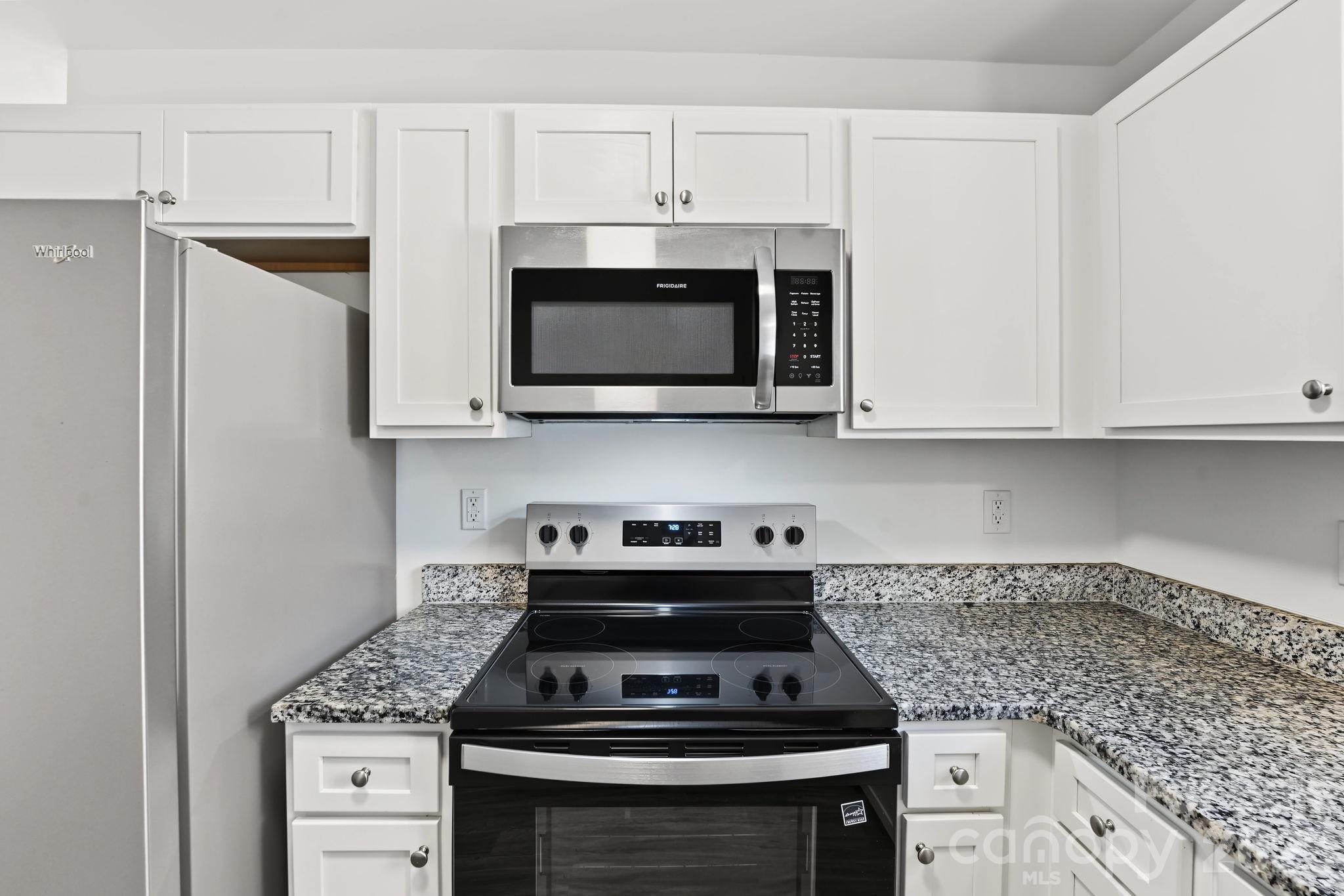 1334 Flint Hill Street Property Photo 11