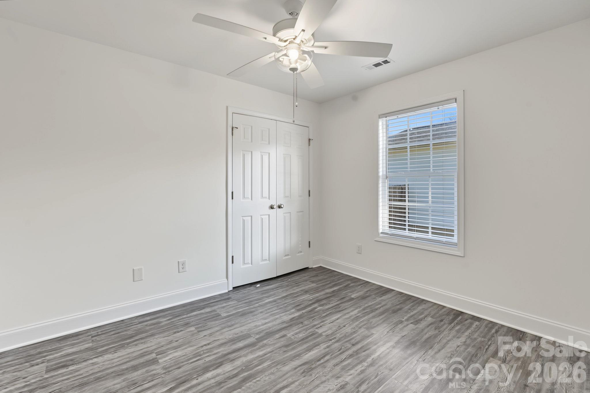 1334 Flint Hill Street Property Photo 23